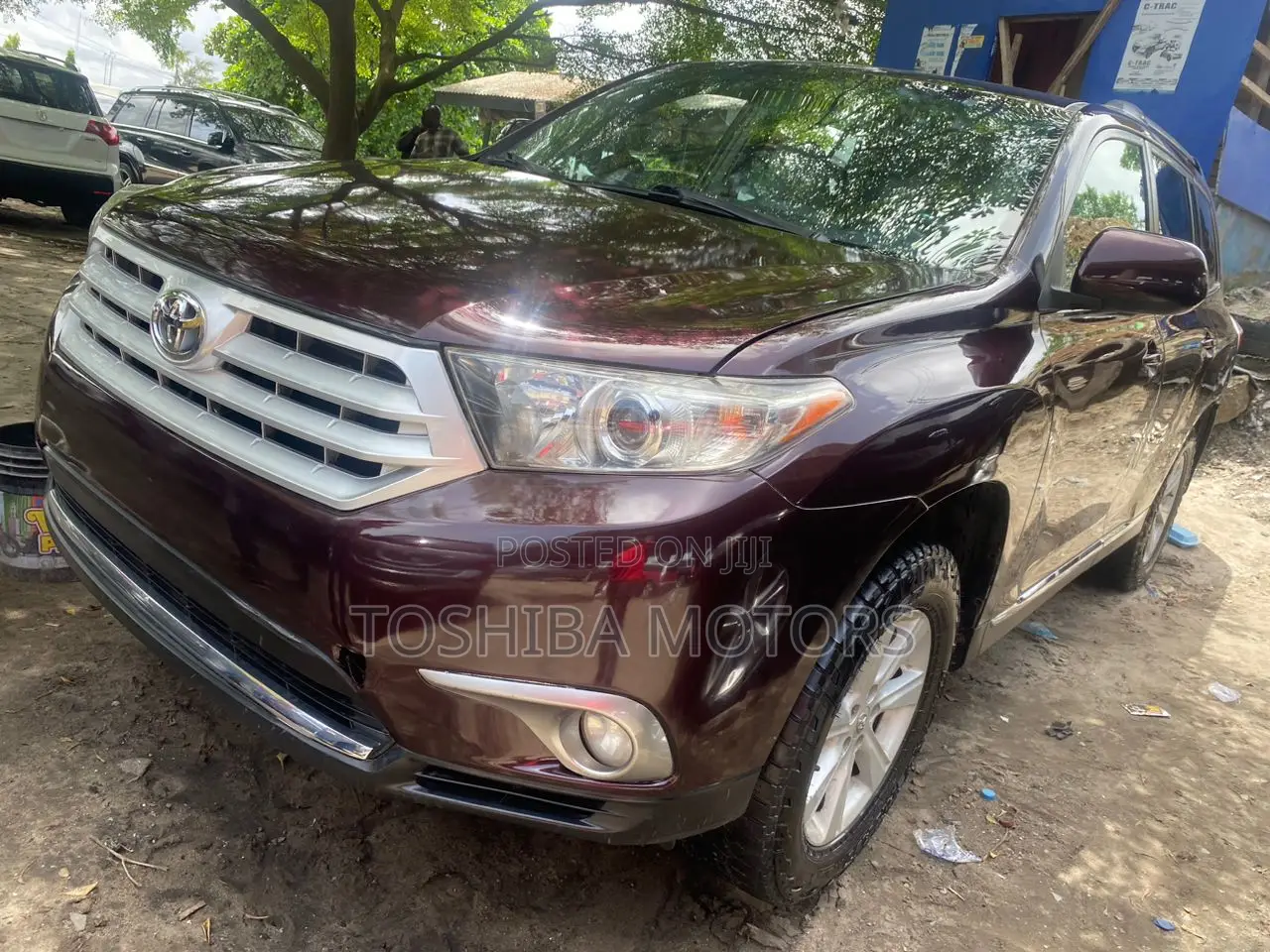 Toyota Highlander 3.5L 4WD 2013 Red