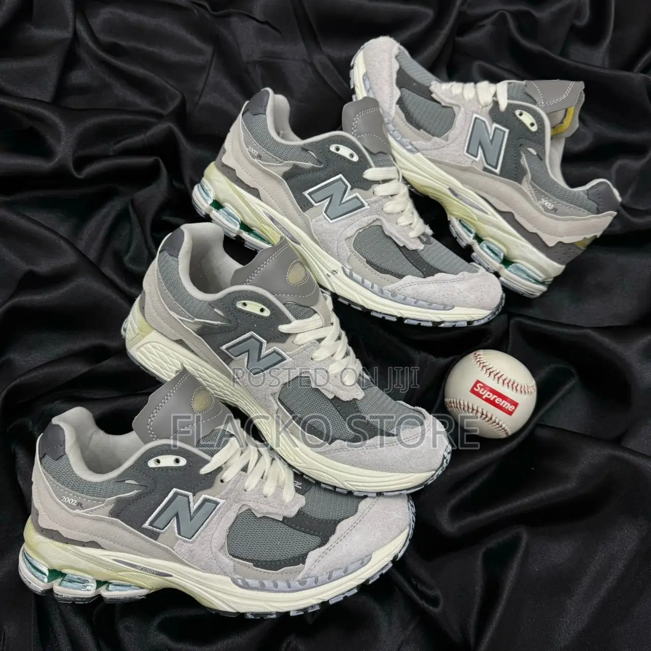 Original New Balance 2002r Protection Pack Rain Sneakers