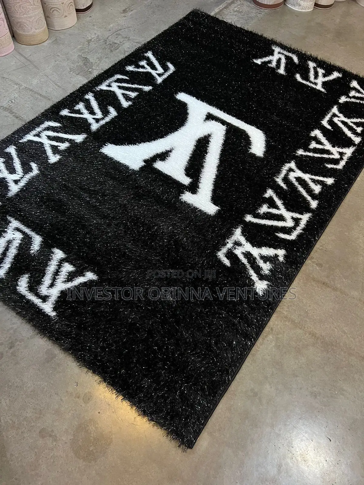 VIP Designers Turkey Center Rug- 4by6ft, 5by7ft, 7by10ft