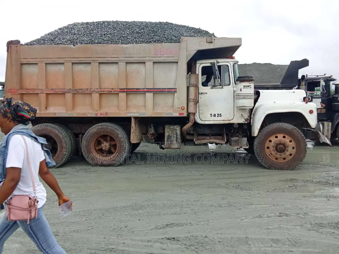 Contact Us for Bulk Delivery of Chippings and Granite
