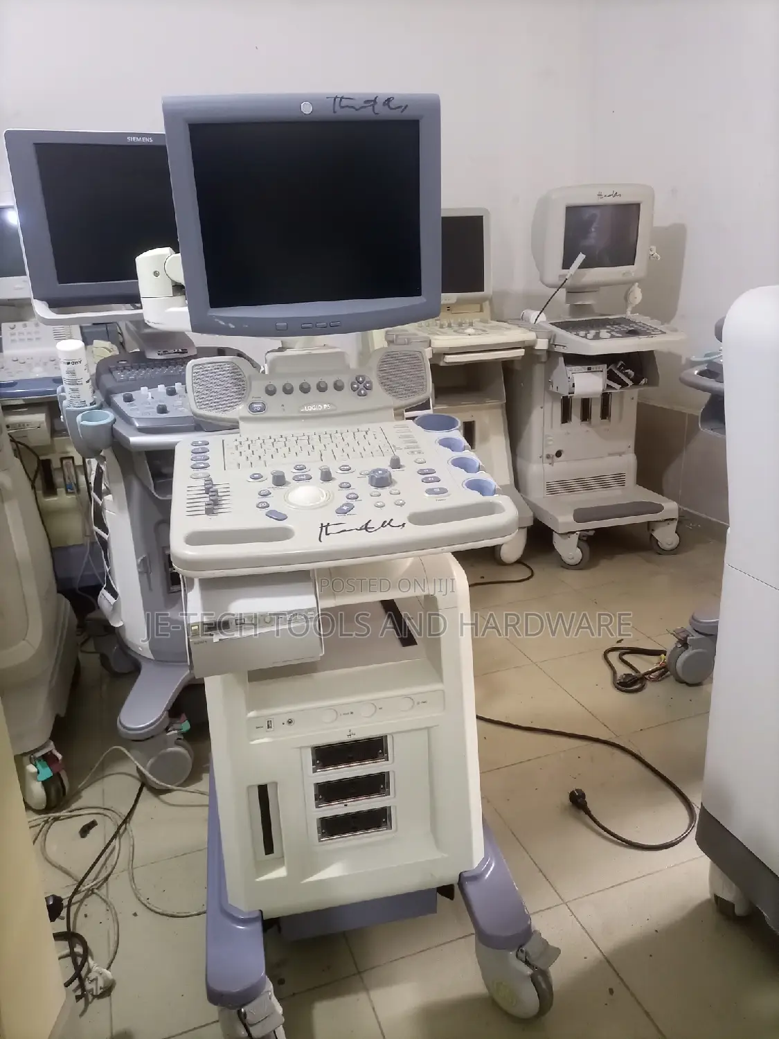 2D GE Logiq P5 Ultrasound ( Color Doppler)