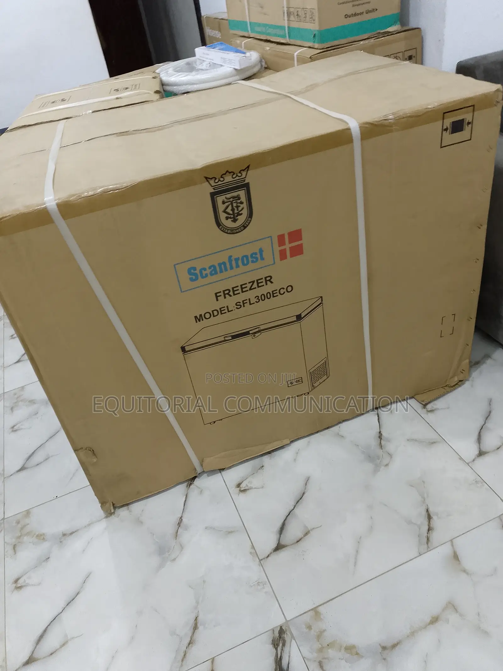 Scanfrost 300 Litres Chest Freezer Cooling Retention 