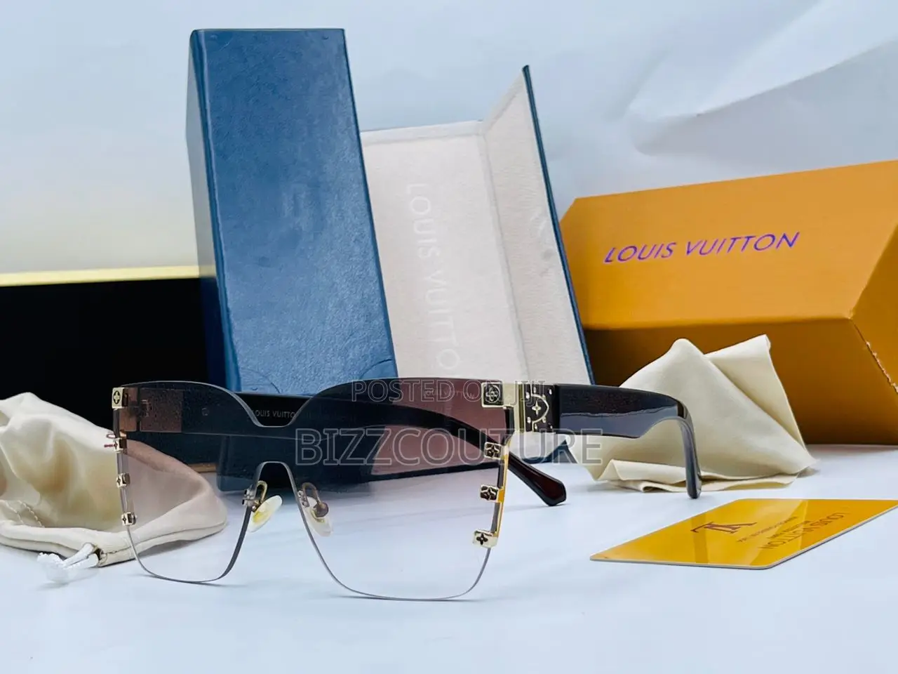 Original LOUIS VUITTON Sunglasses Available in Store