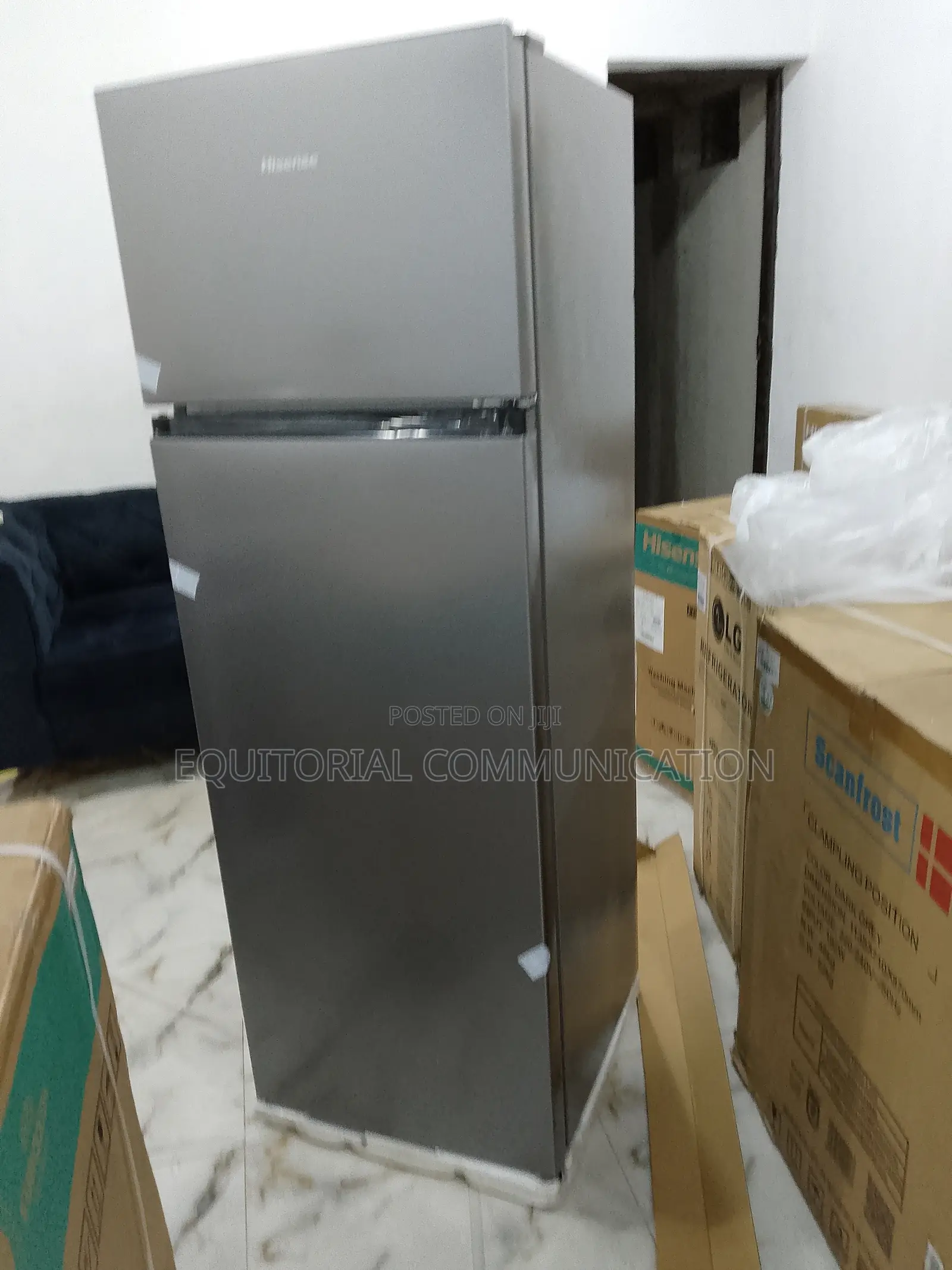 Correct 240litres Hisense Double Door Silver