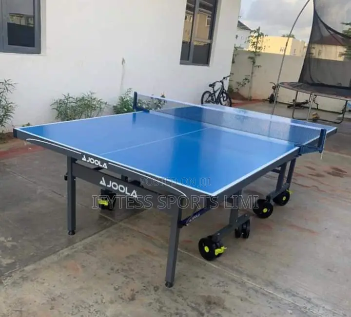 Standard Outdoor Waterproof Table Tennis Board.