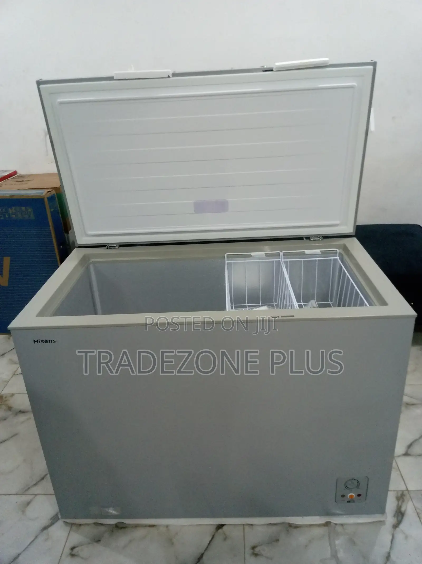 Durable 297ltr Chest Freezer