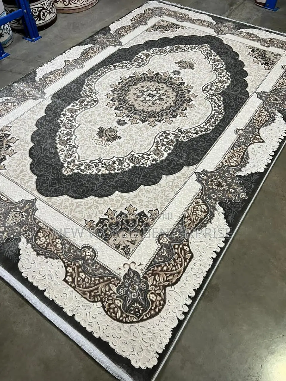 Modern Turkish Persian Centre Rug