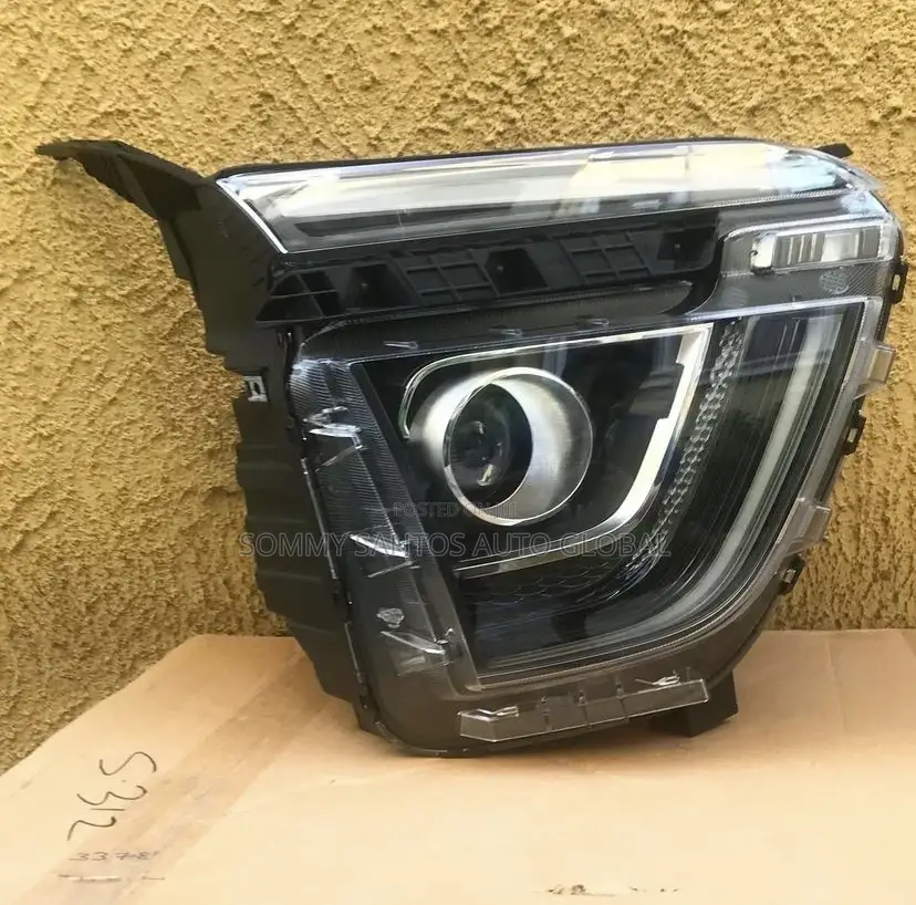 Hyundai Creta 2023 Head Lamp Available