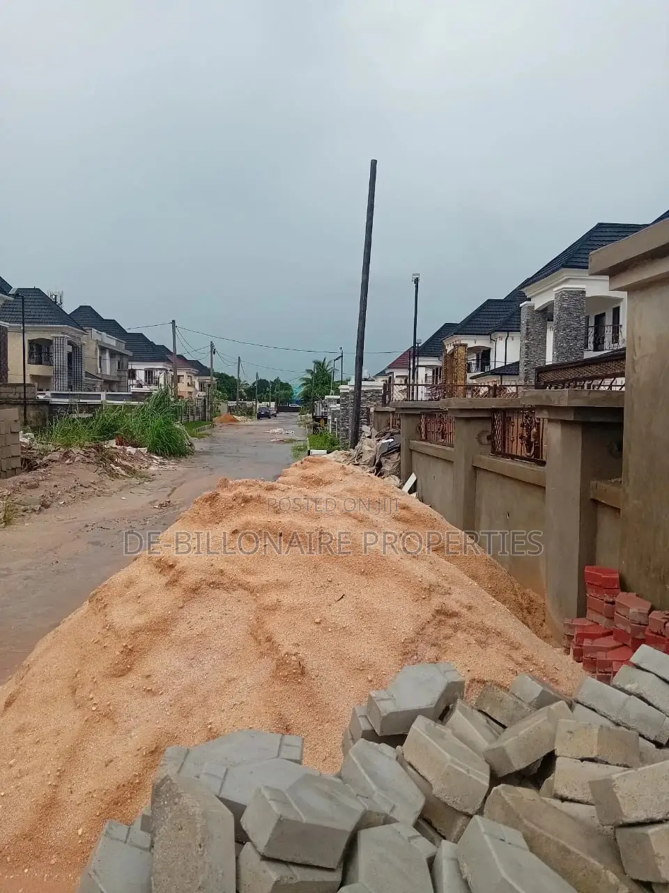 5bdrm Duplex in New Owerri for sale