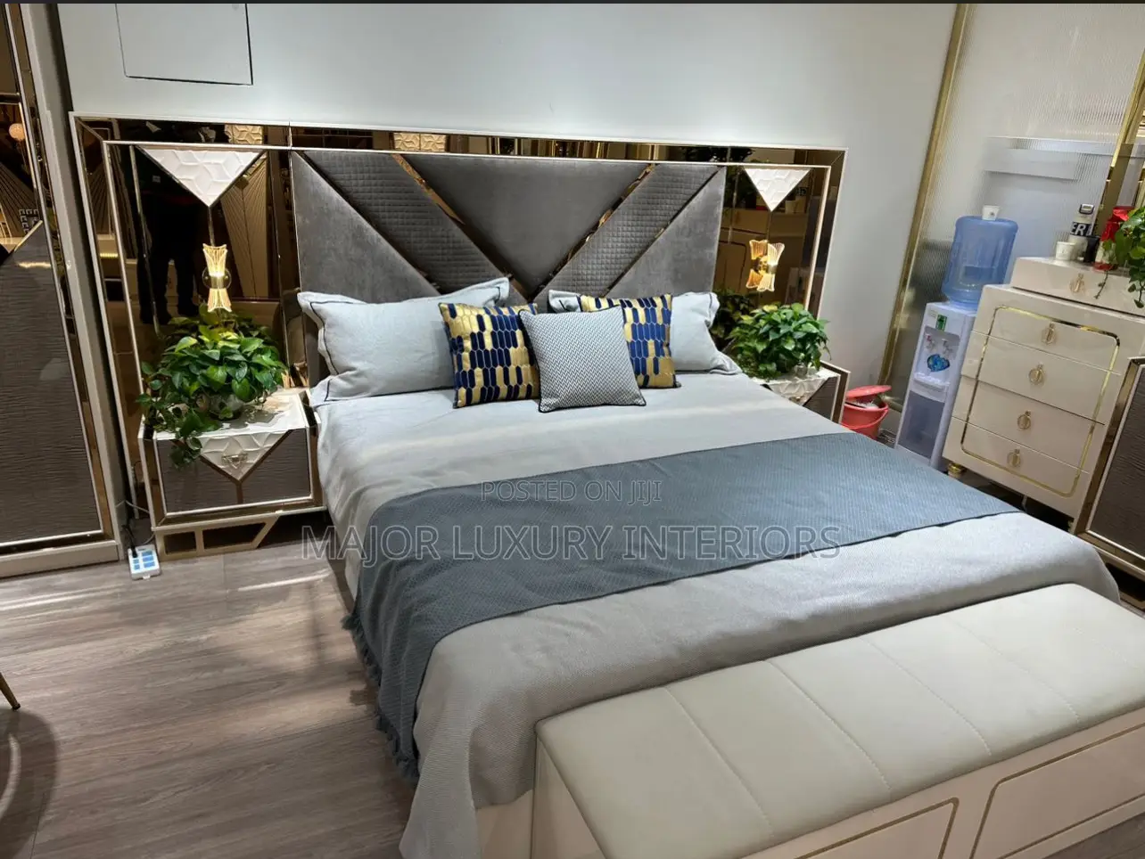 Complete Set of Foreign Bed With Console