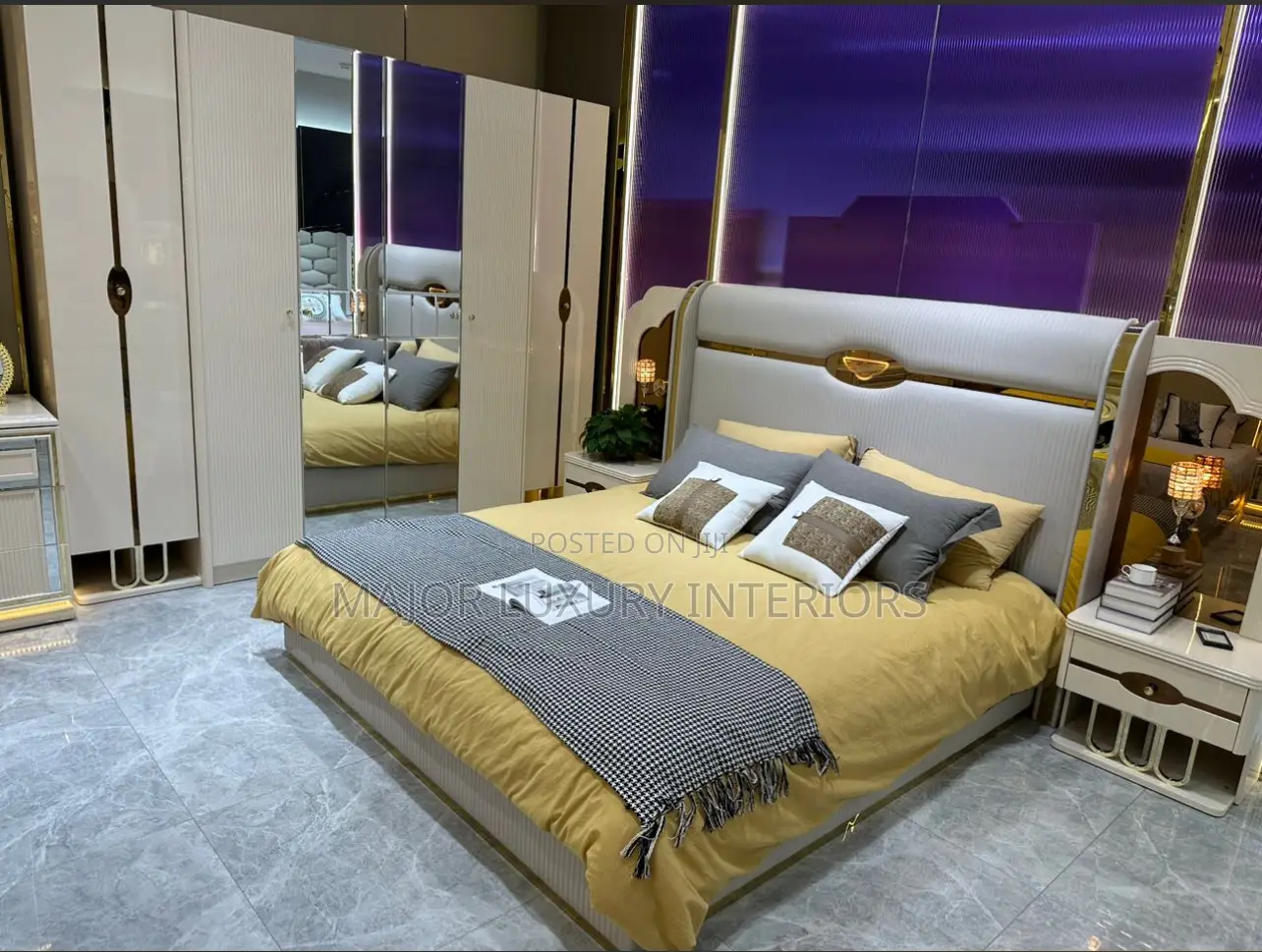 Complete Set of Foreign Bed With Console