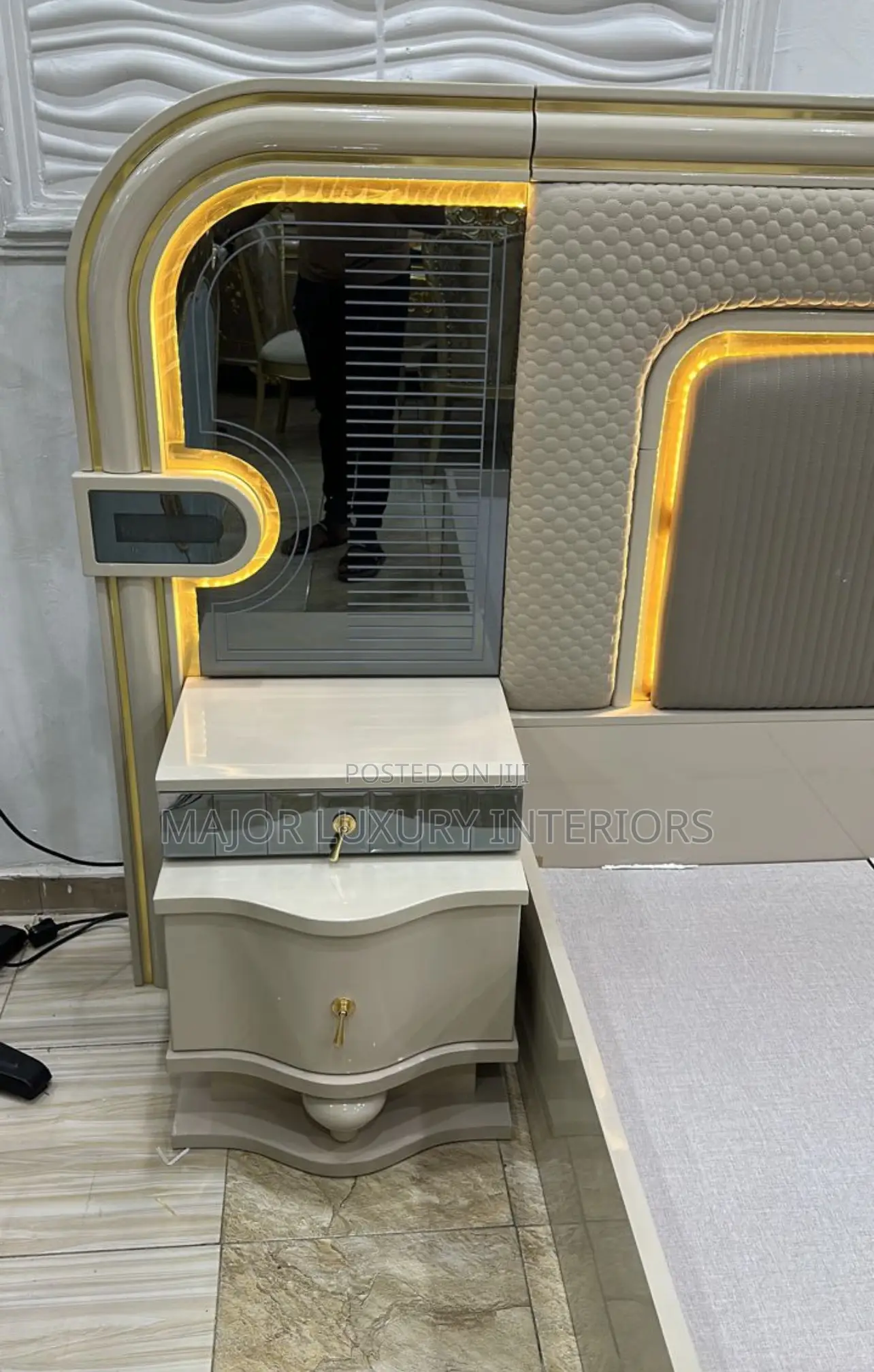 Complete Set of Foreign Bed With Console