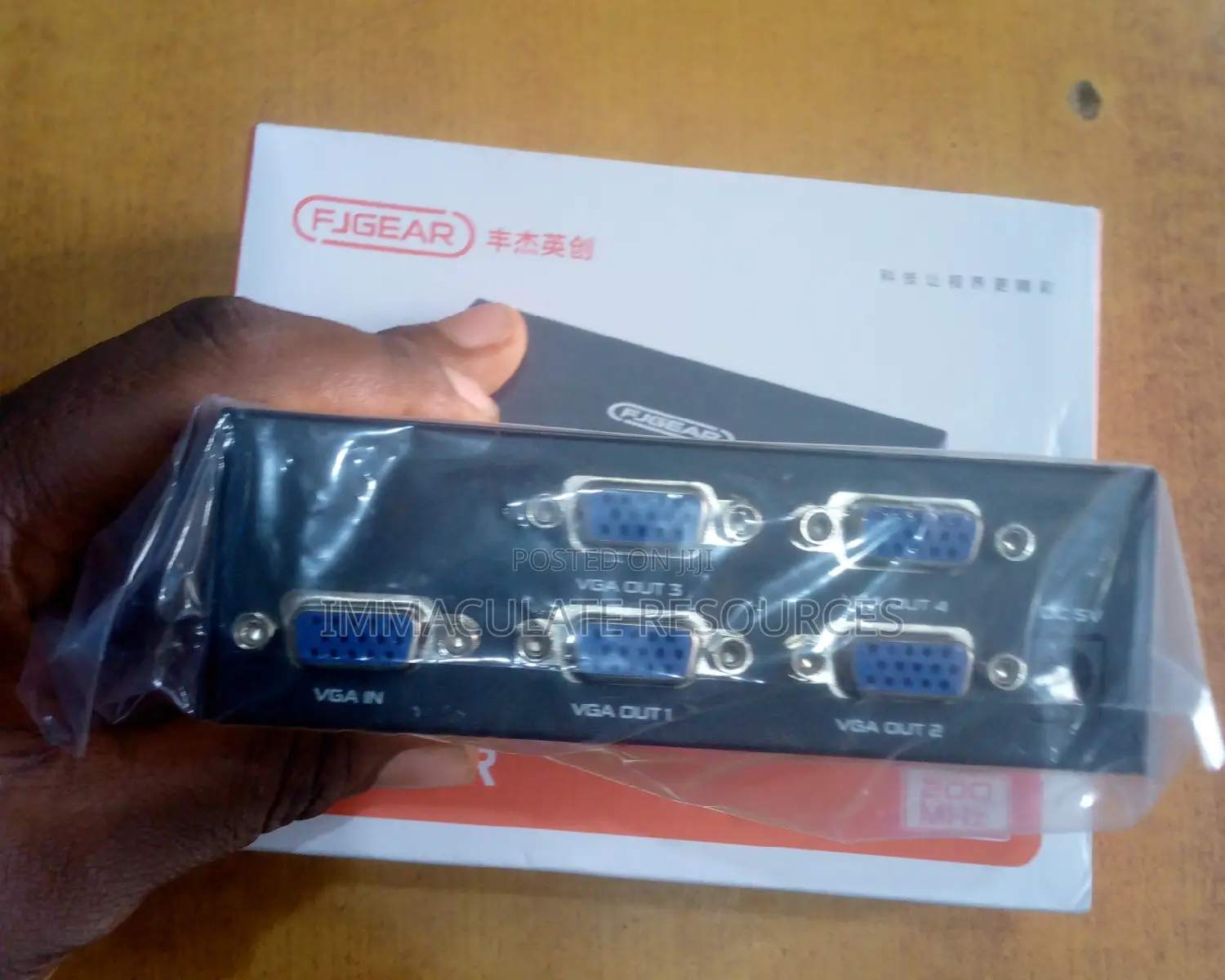 8 Ports Vga Splitter