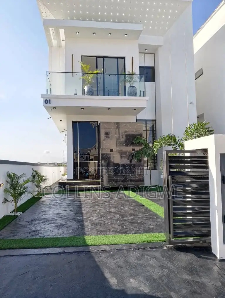 4bdrm Duplex in Lake Estate Chevron for sale