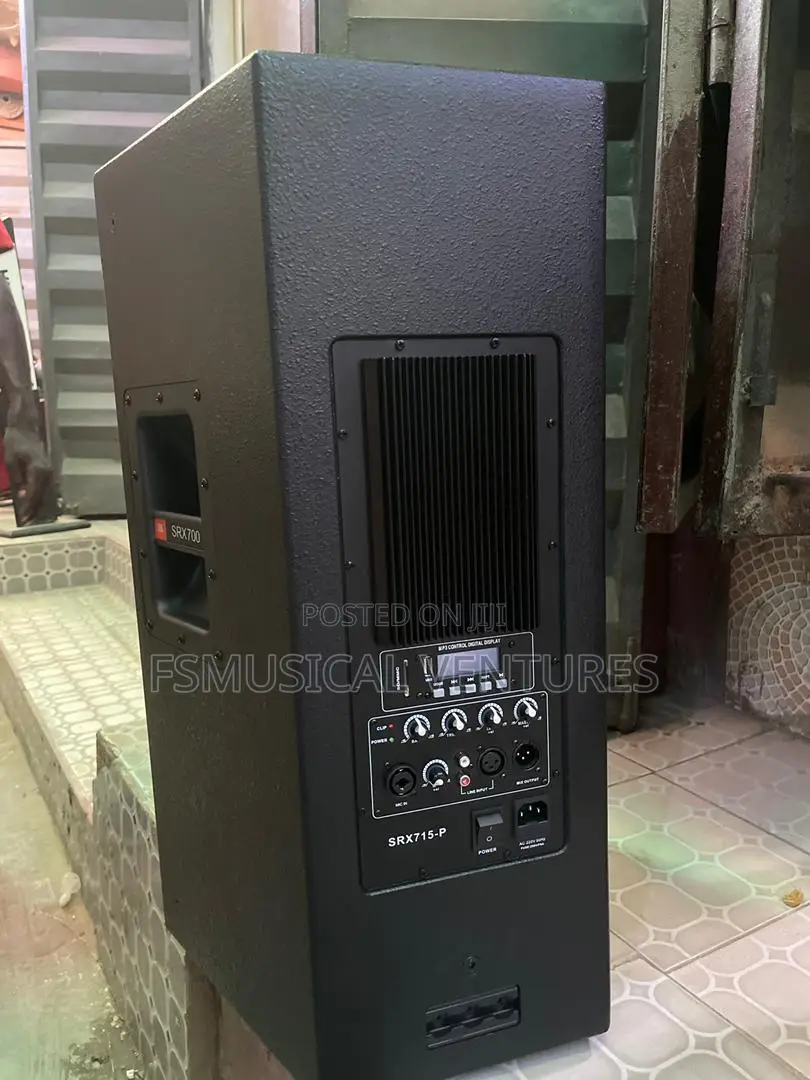 JBL Powered Speaker SRX715MP