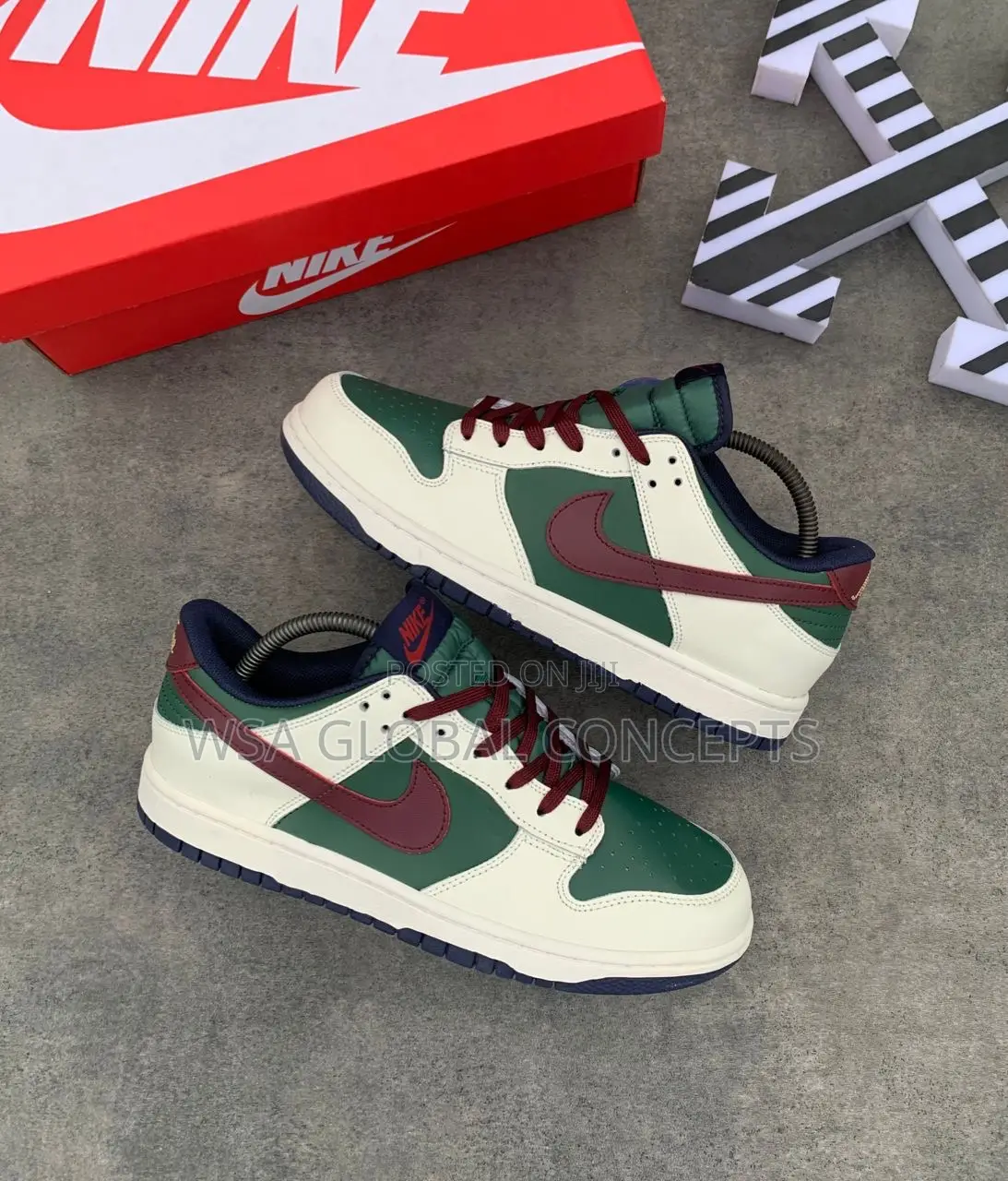 Nike Sb Dunk Low Fir Green Oregon Sneakers