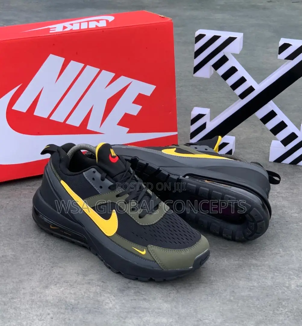 Nike Air Max 270 Pulse Black Gold Sneakers