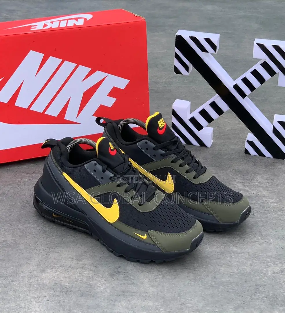 Nike Air Max 270 Pulse Black Gold Sneakers