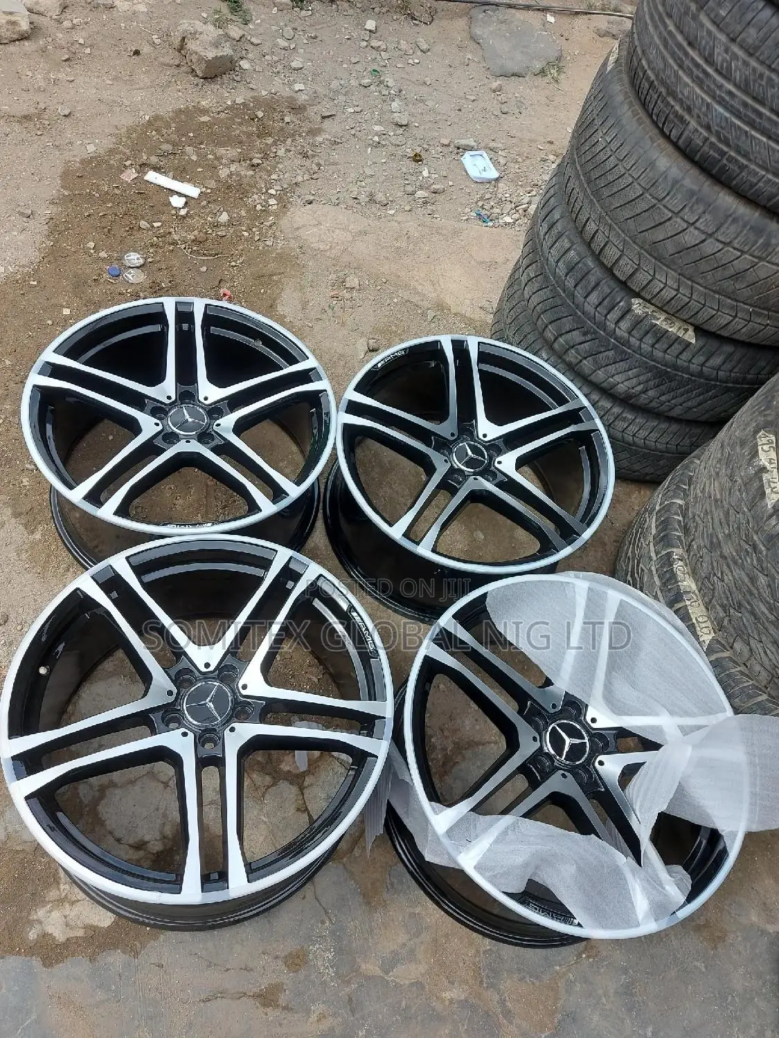Mercedes Alloyed Rim 20inch!