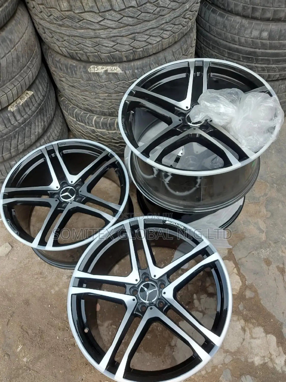 Mercedes Alloyed Rim 20inch!