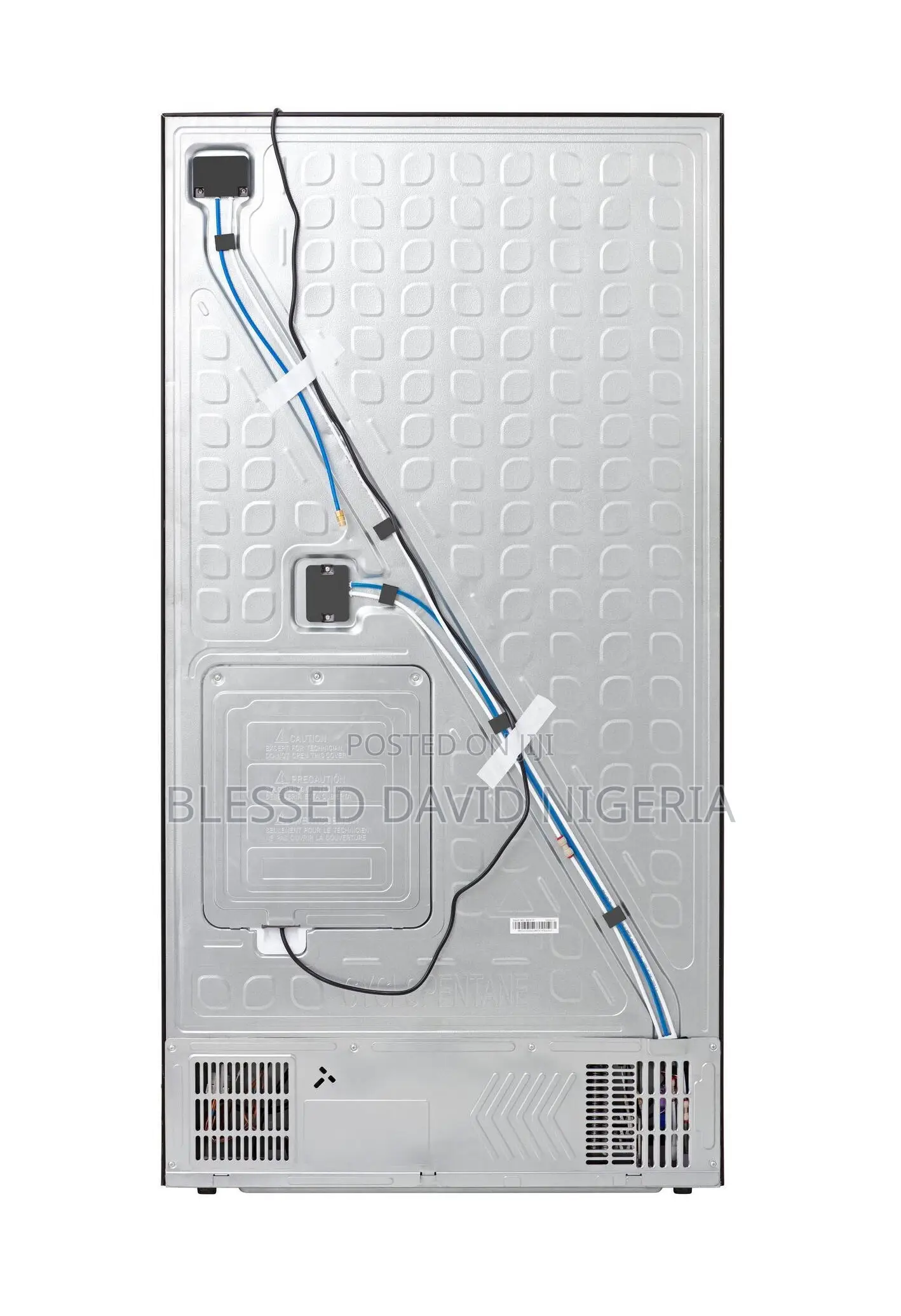 Hisense 68WCB 522L Side by Side Refrigerator