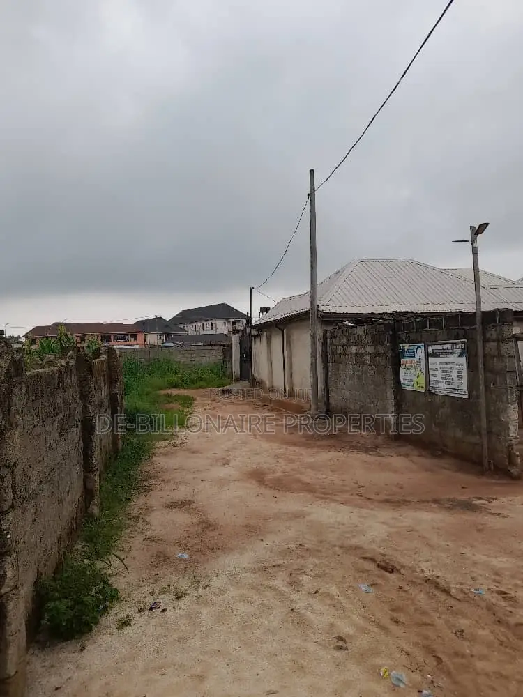 One Plot of Land at Nekede Poly