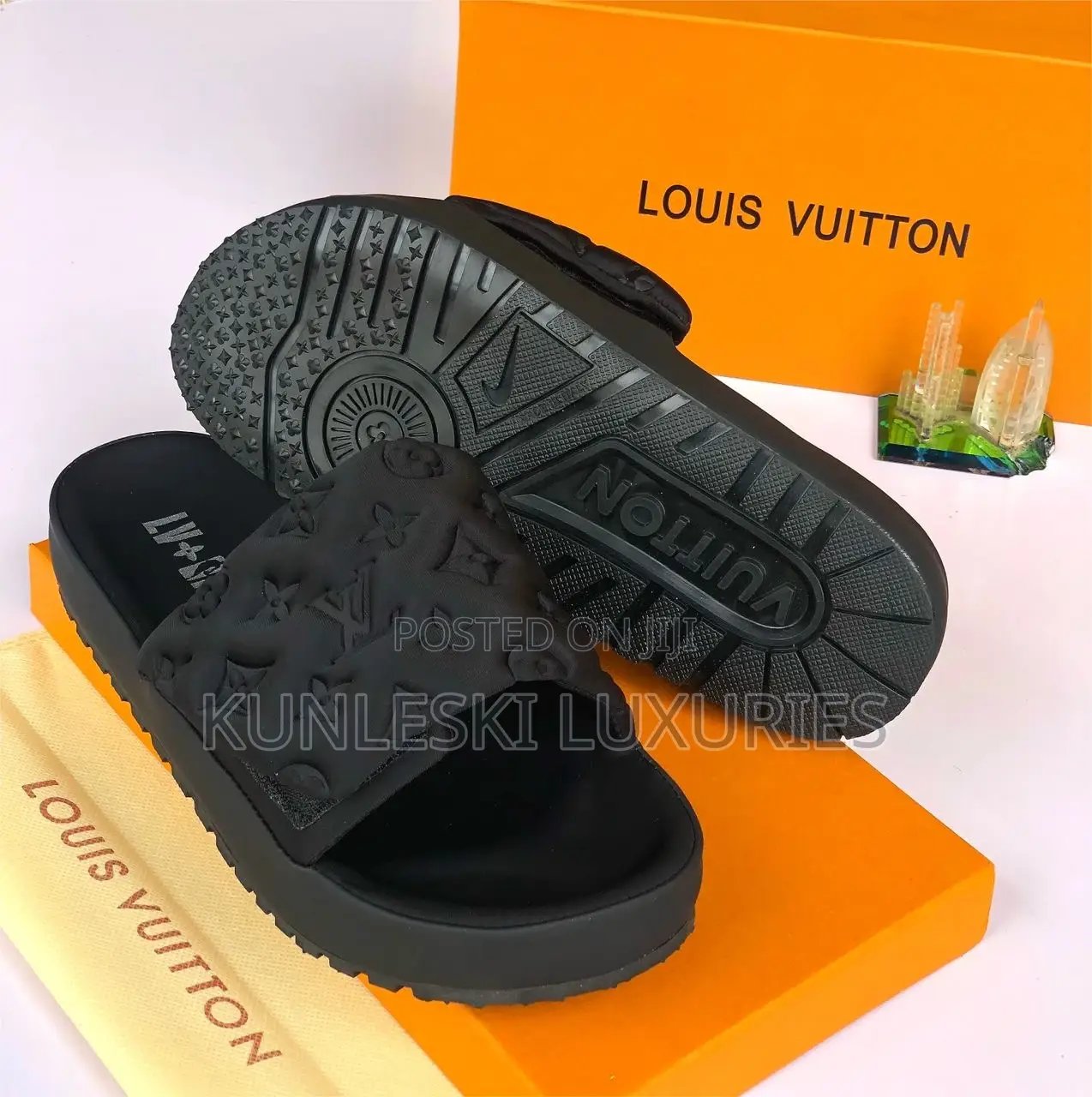 Original Louis Vuitton Casual Slides