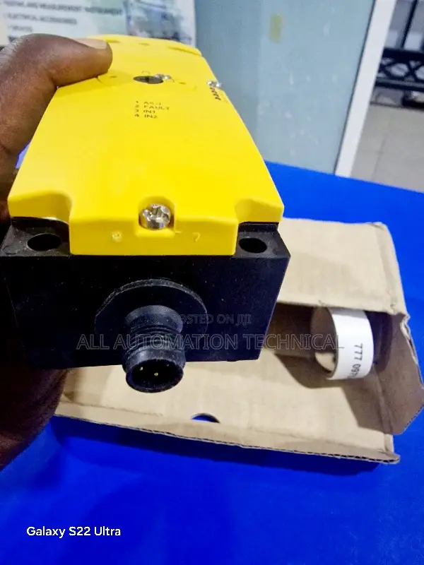 Siemens Safety Position Switch 3sf1324-1sd21-1bk4
