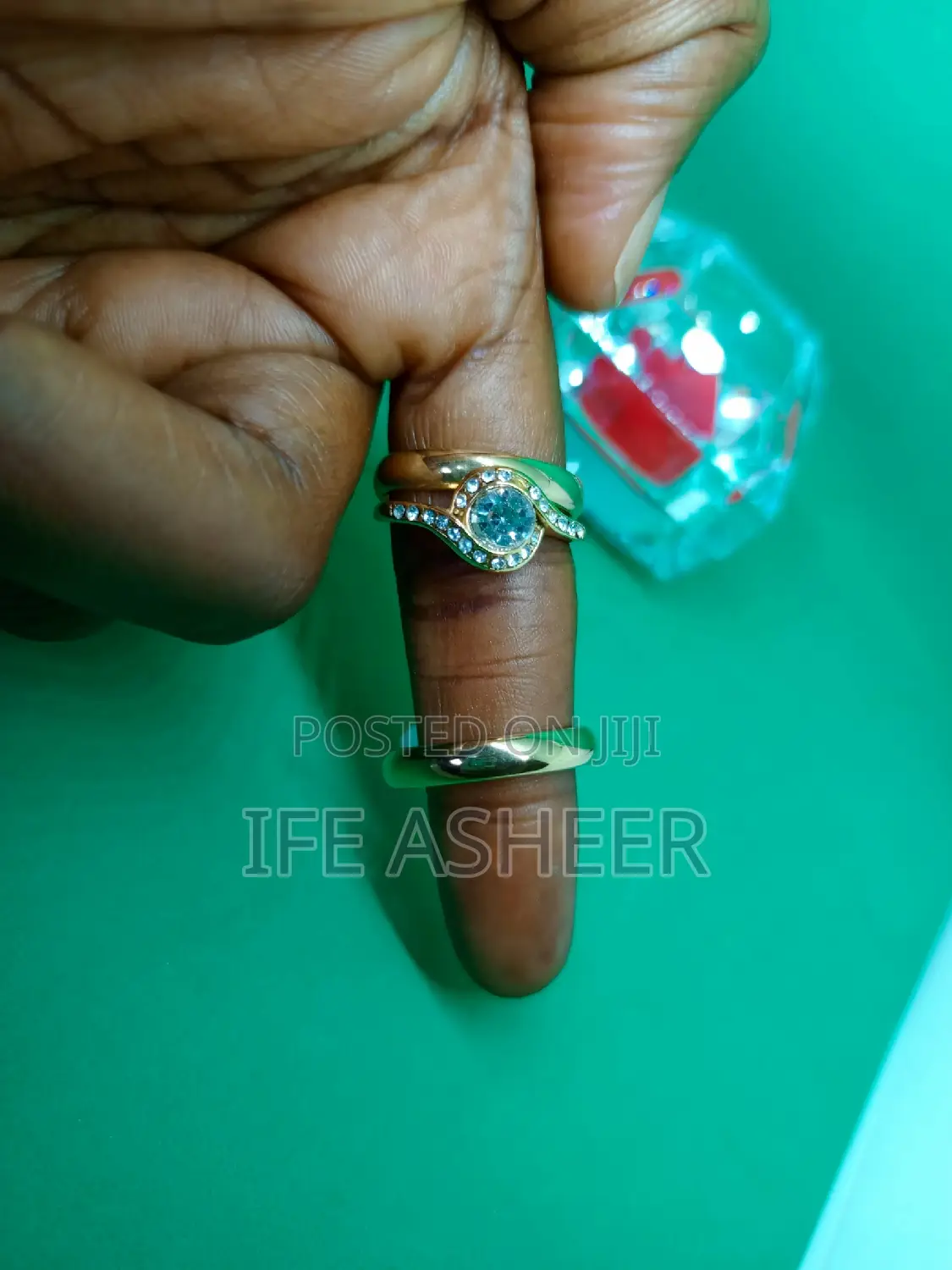 Couple's Set of Wedding Ring 021 - Gold