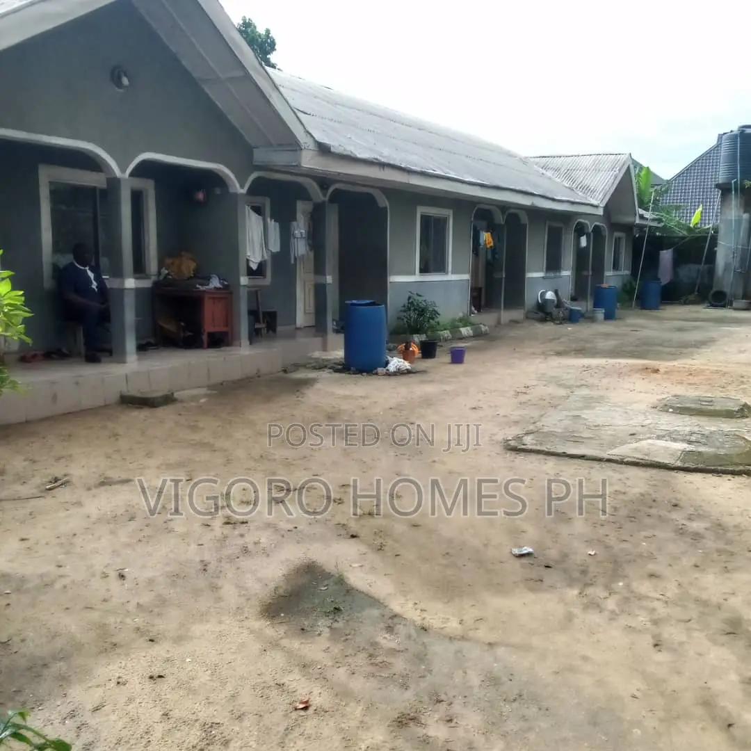 2bdrm Block of Flats in Port-Harcourt for sale