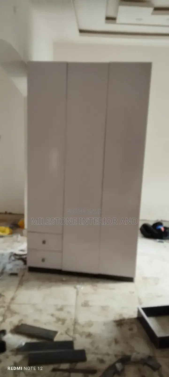 3 Door Wardrobe With Drawers