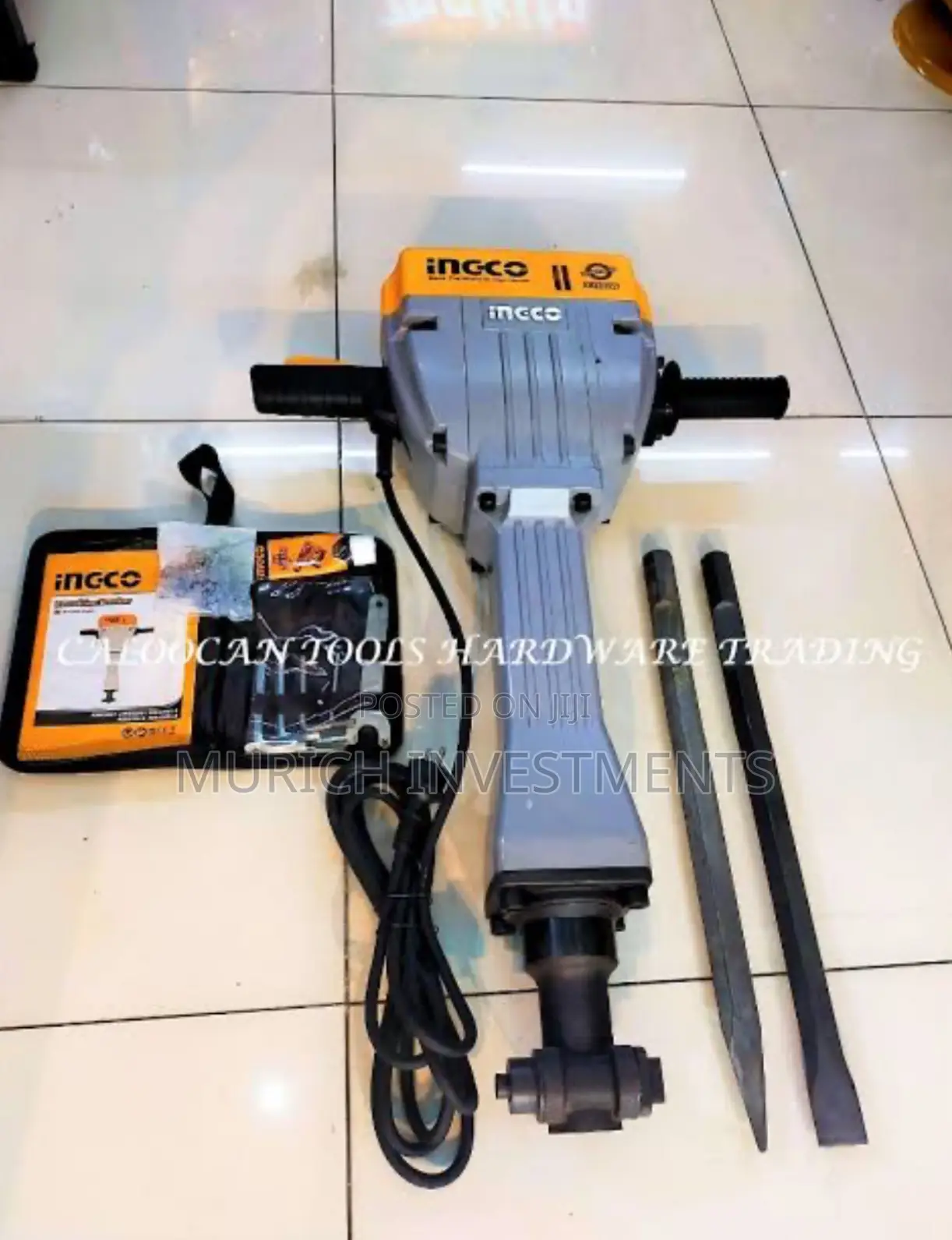 Demolition Hammer With Anti Vibration System 2200 Watts