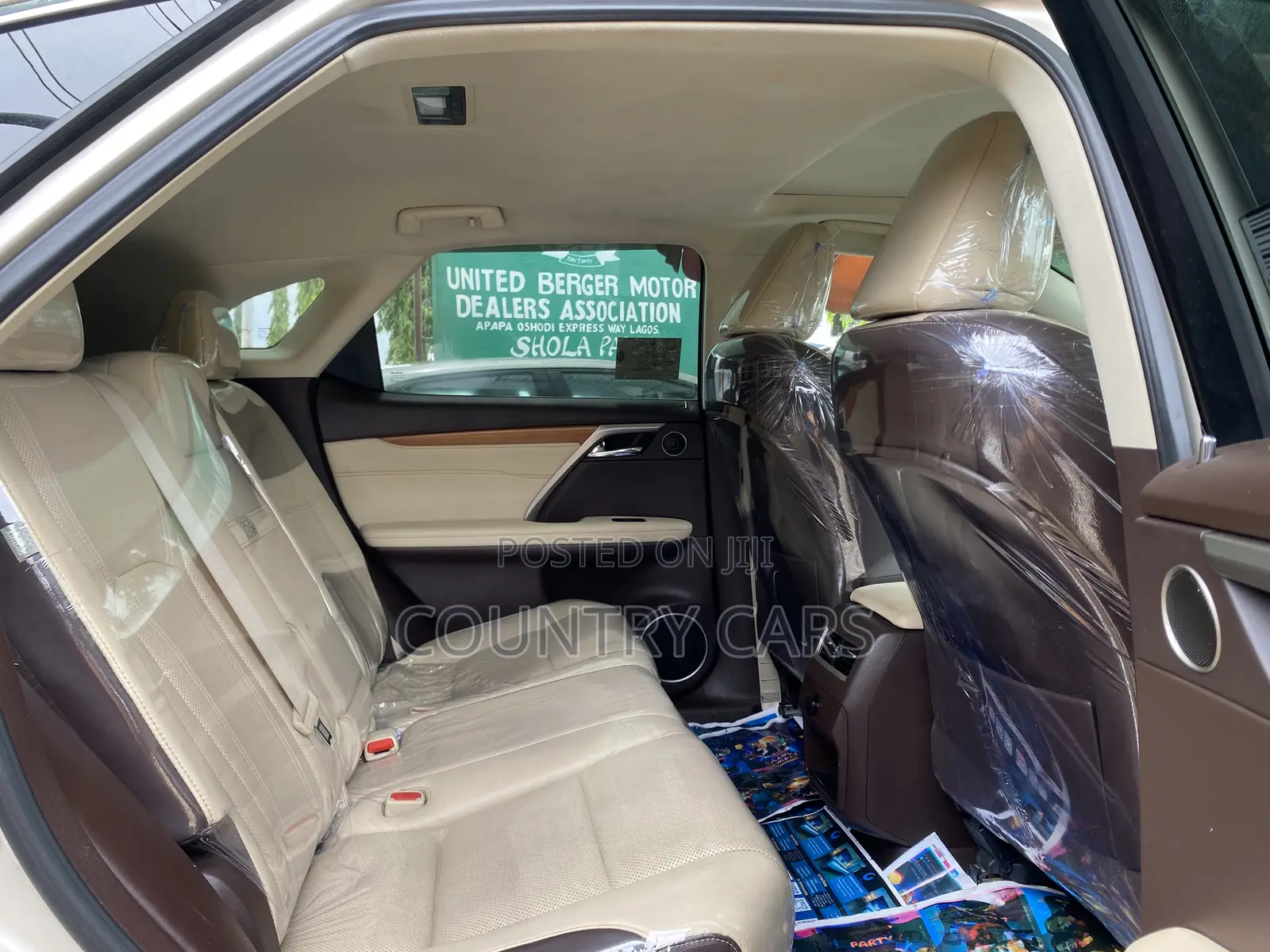 Lexus RX 350 AWD 2017 Gold