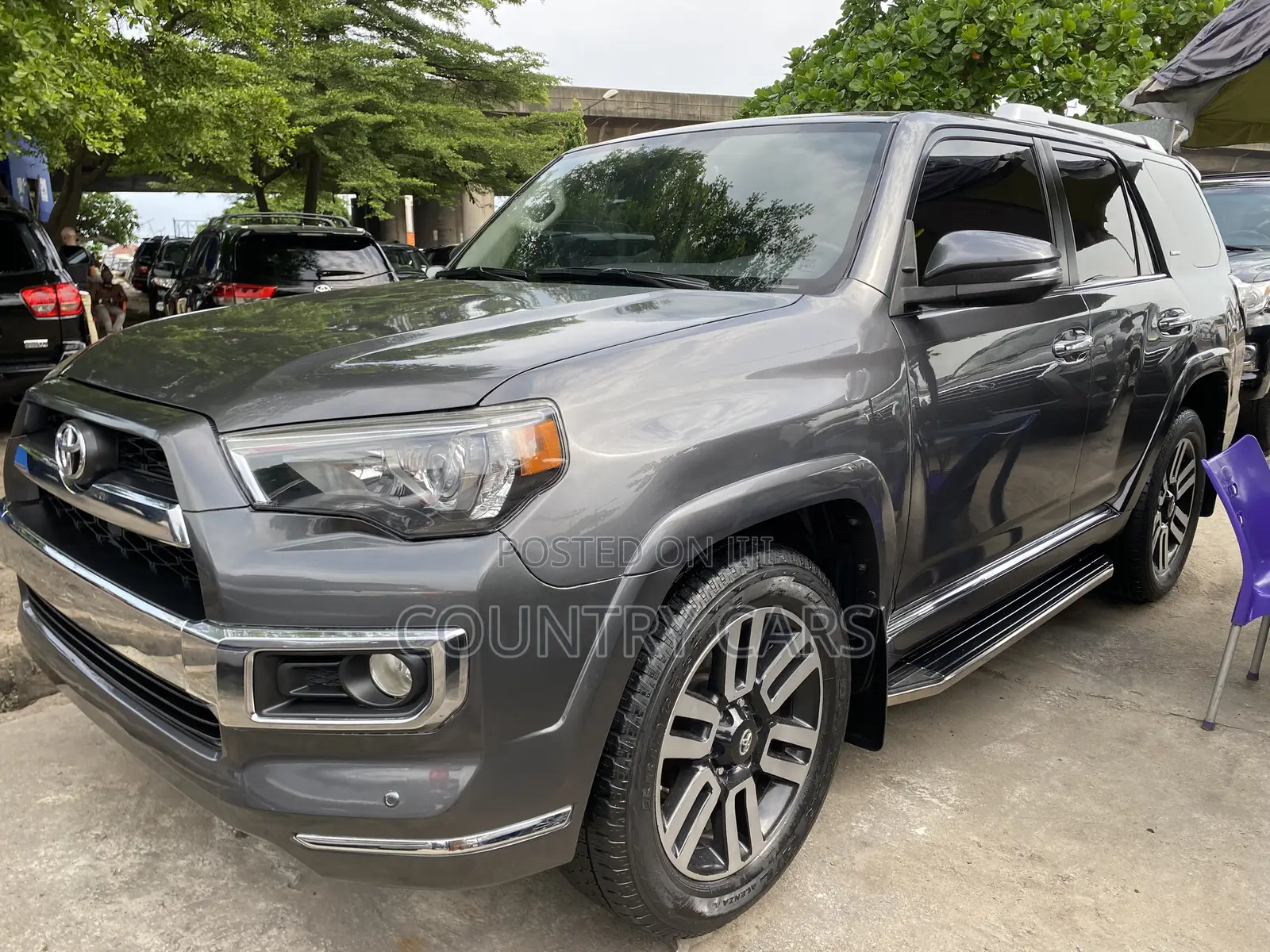 Toyota 4-Runner 2016 Gray