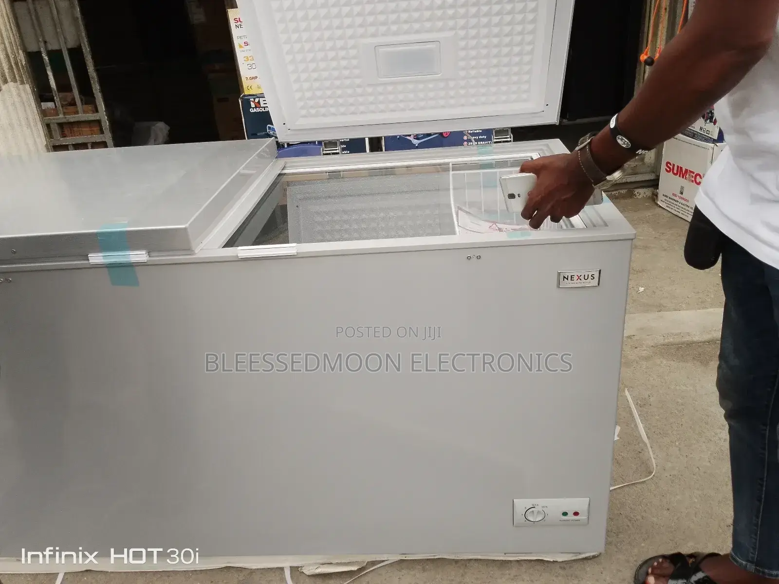 Nexus Low Voltage Chest Freezer 6 Fit 5 Years Garranty