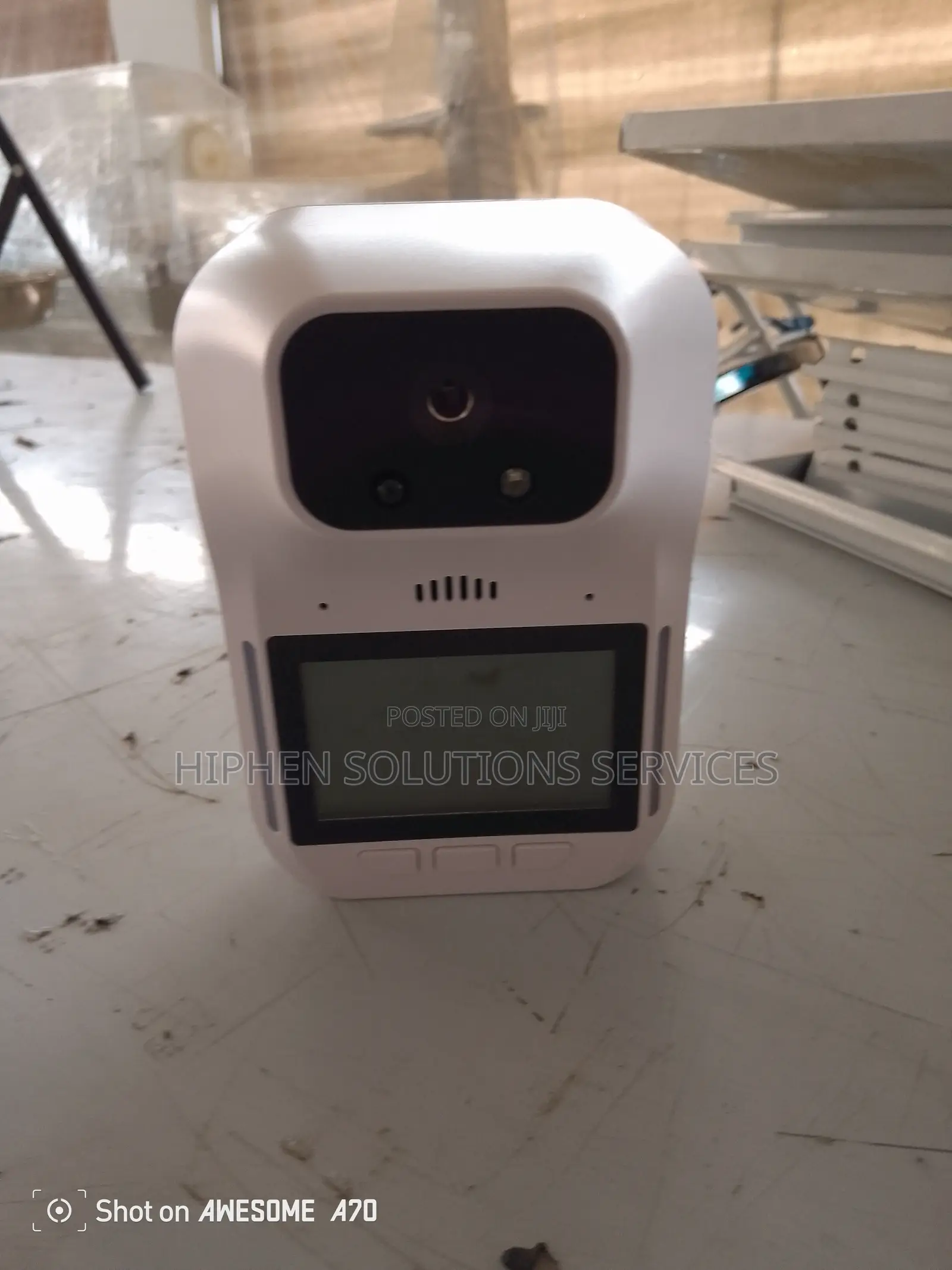 HK3 Wall Mounted Infrared Thermometer- No Contact- Accurate