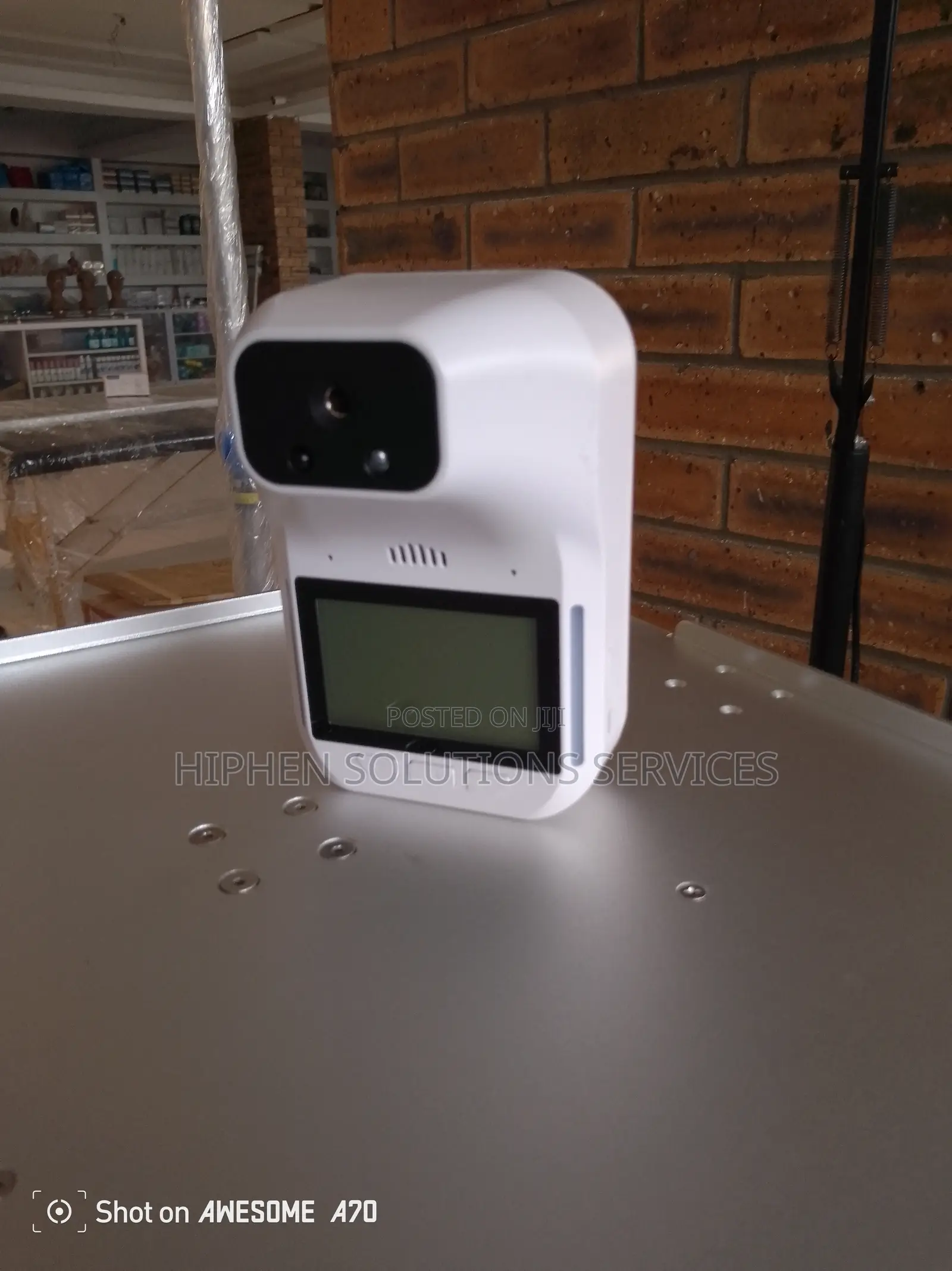 HK3 Wall Mounted Infrared Thermometer- No Contact- Accurate