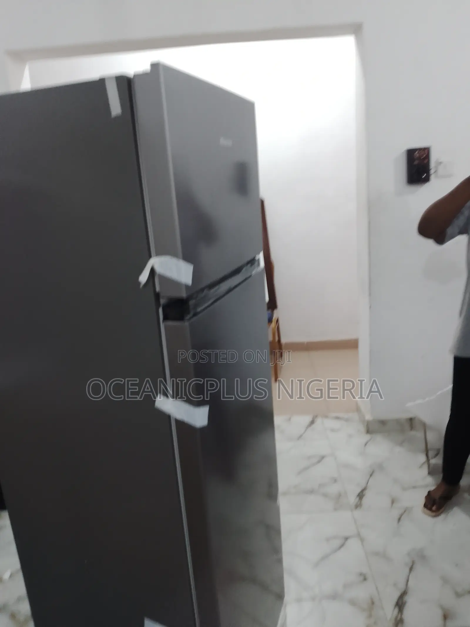 Top Selling Hisense Double Door Refrigerator (240 Litre)