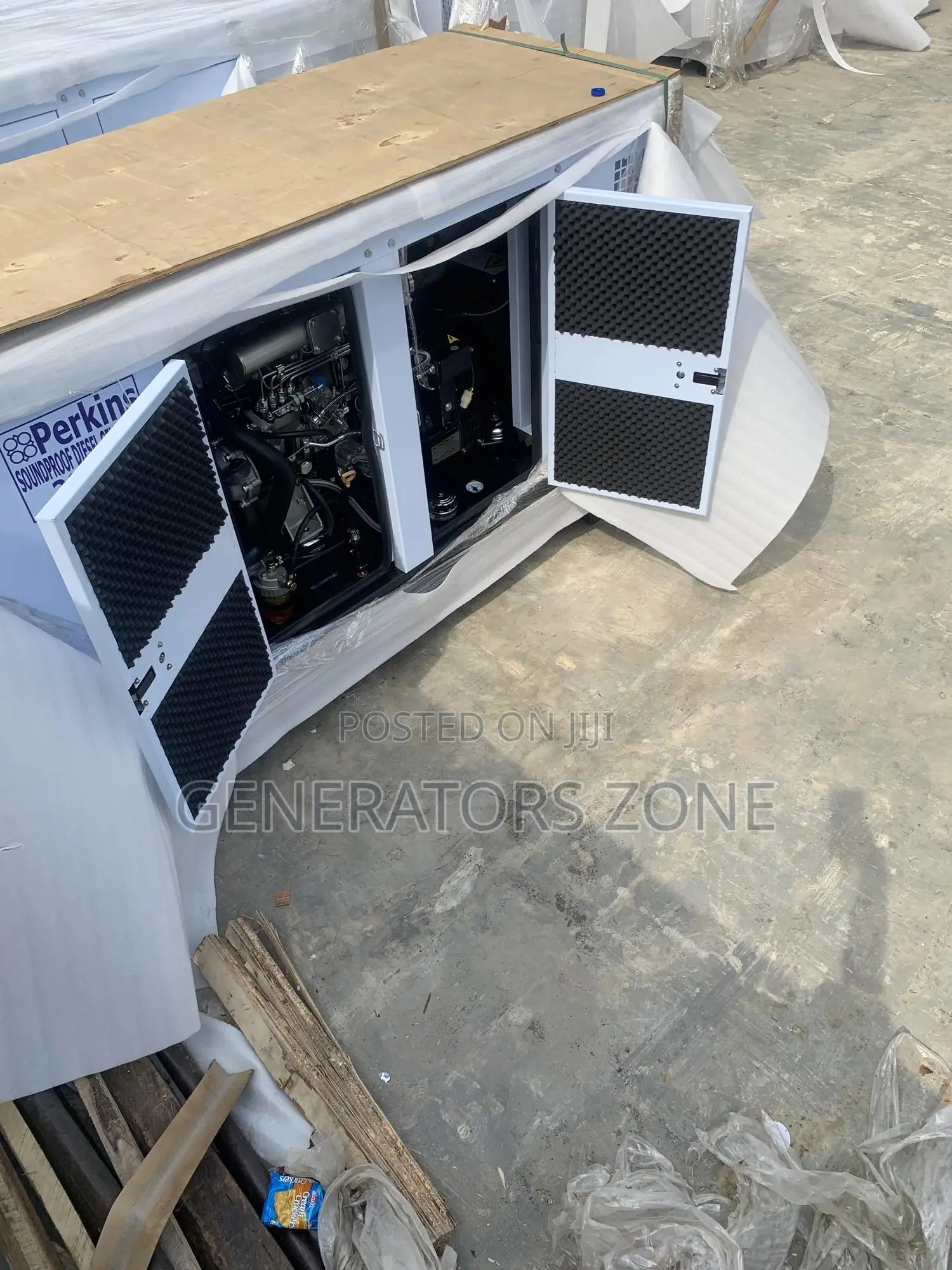 25kva Engine Soundproof Generator(Perkins)