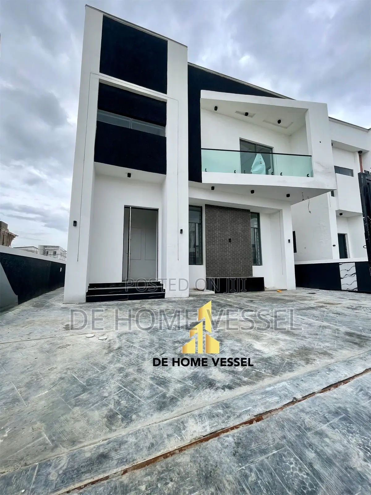 4bdrm Duplex in Ajah for sale