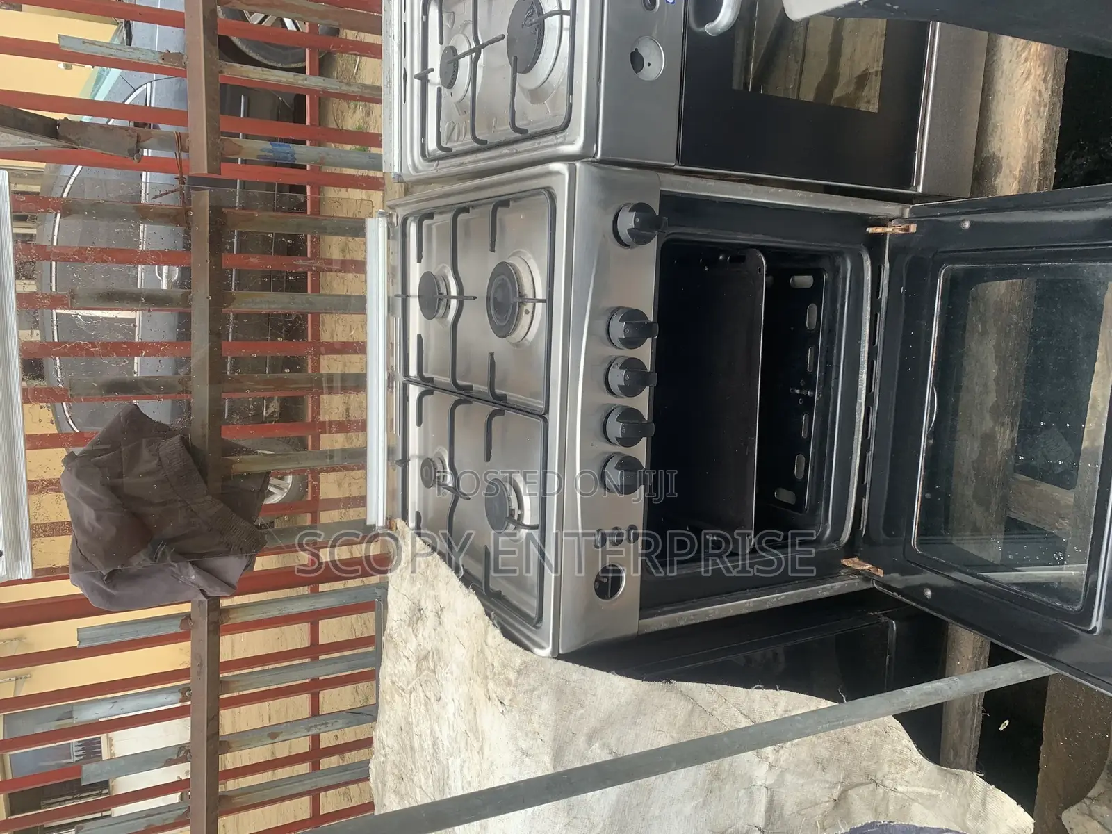 4 Burners Standing Gas Cooker