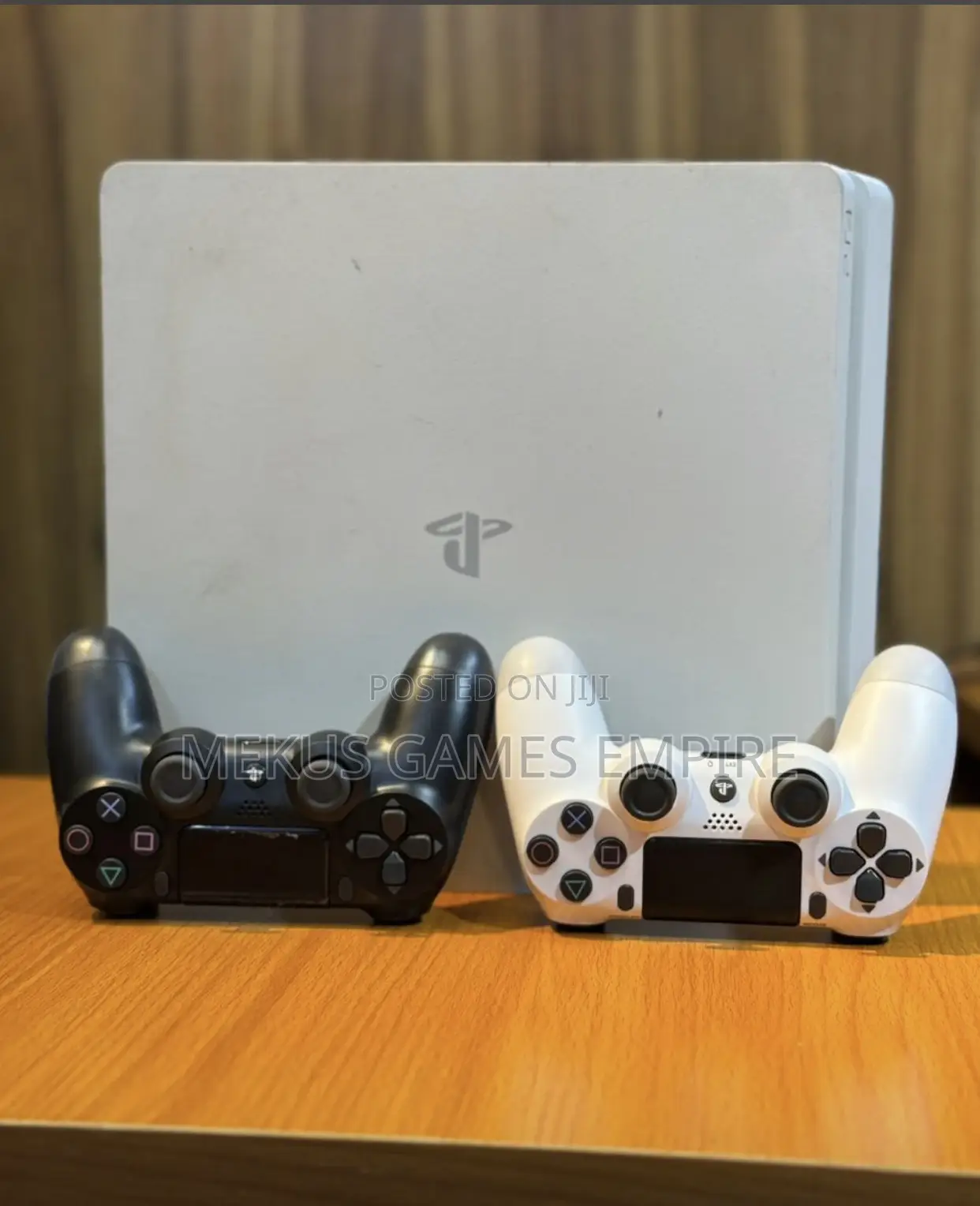Ps4 Slim White + Extra Controller