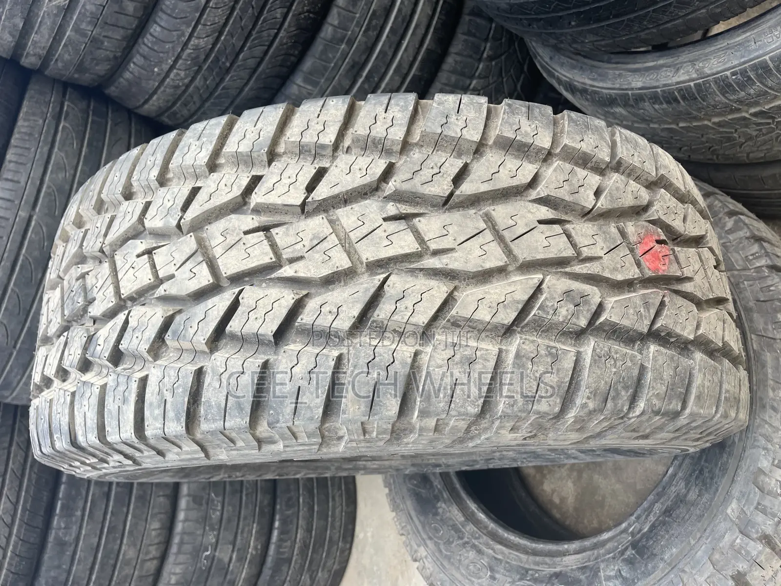 325/60r20lt