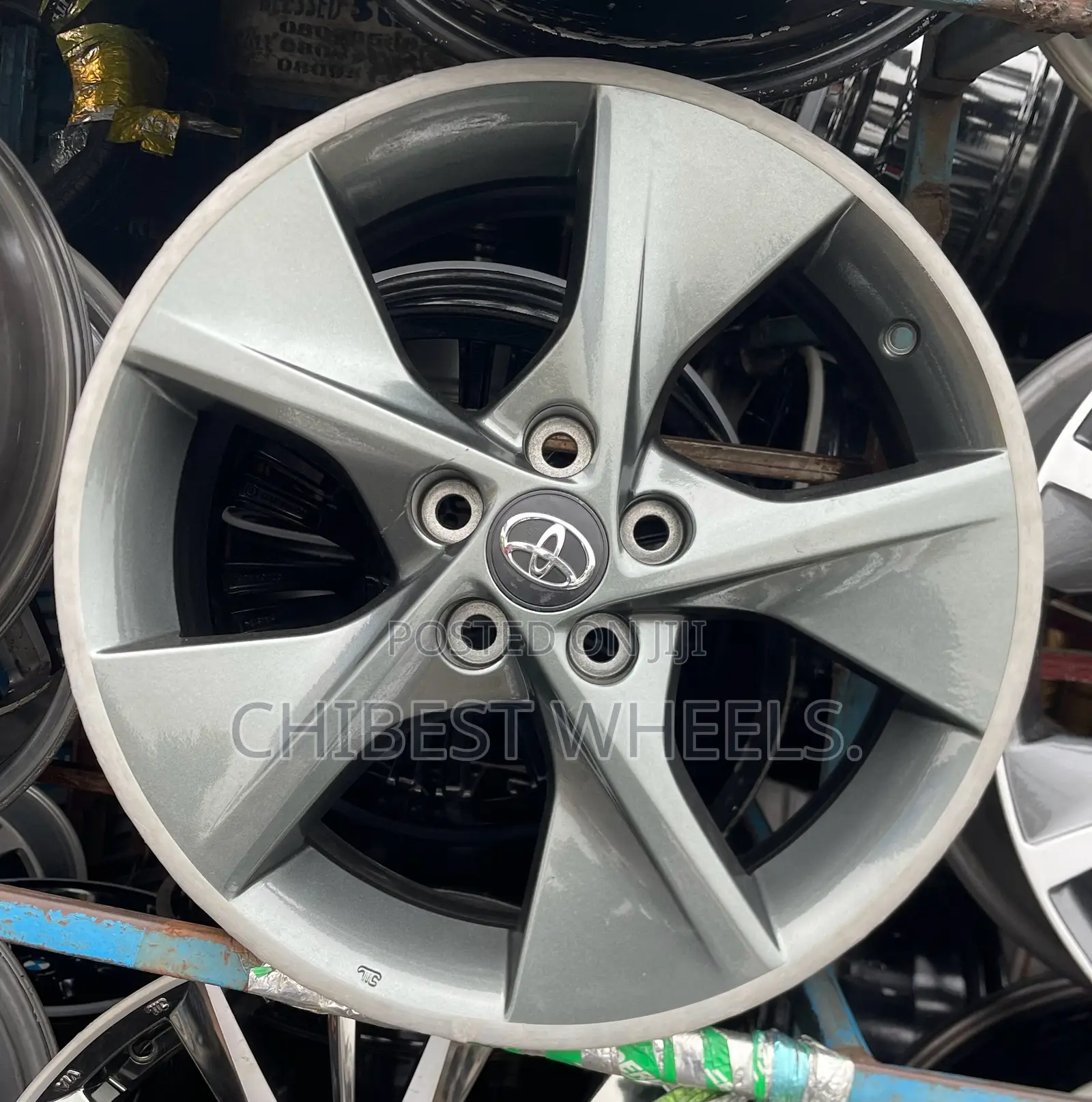 18 Rim for Toyota Camry 2013