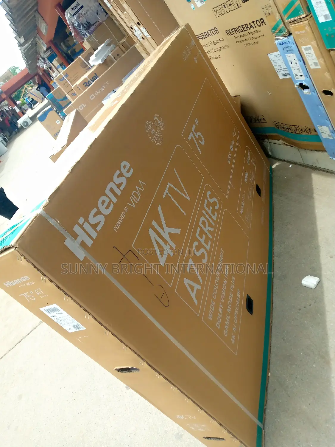 Hisense Smart TV 75 Inches