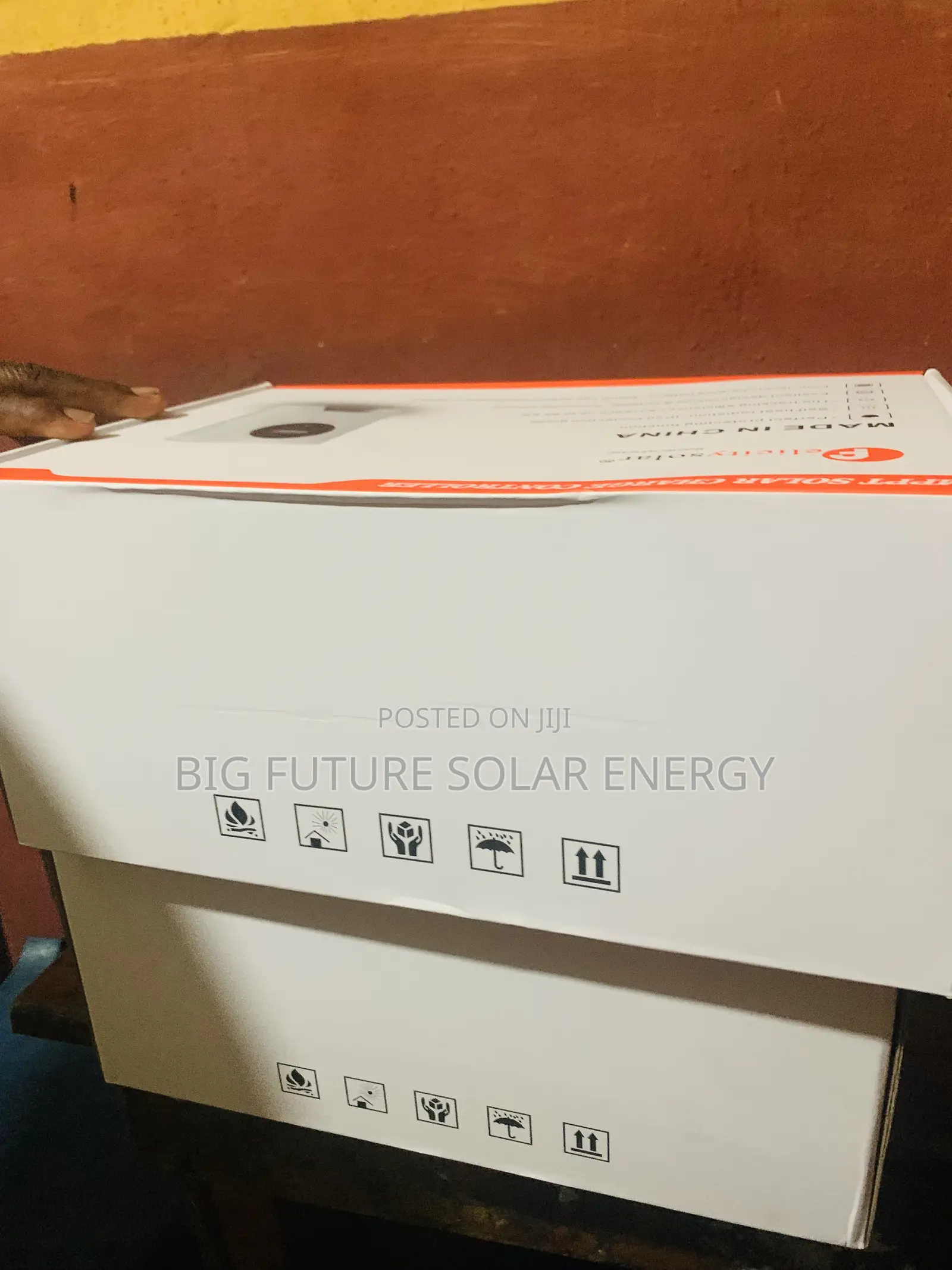 Felicity MPPT Solar Charge Controller 100a