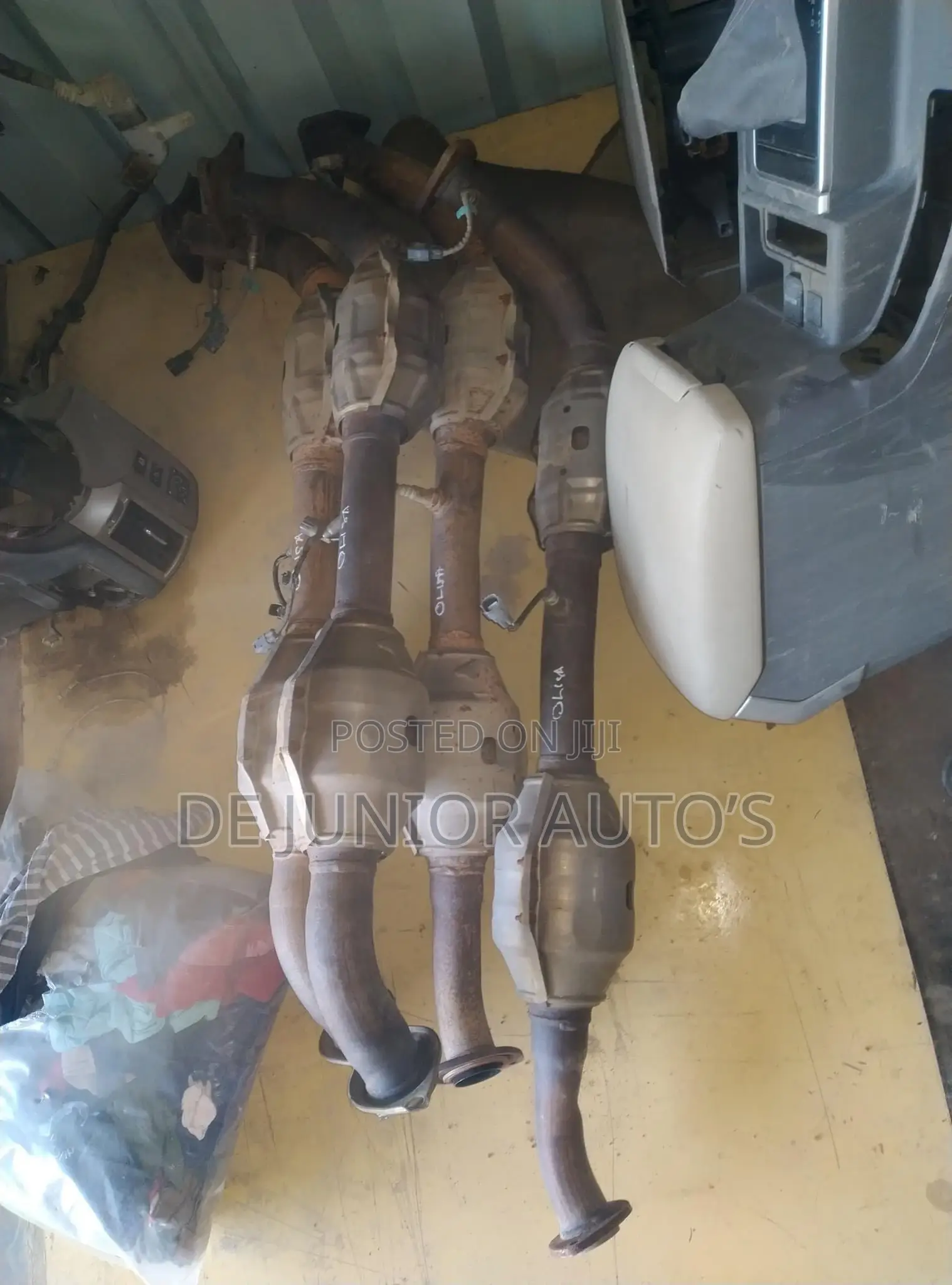 Toyota Tundra 2018 ) Catalytic Converter