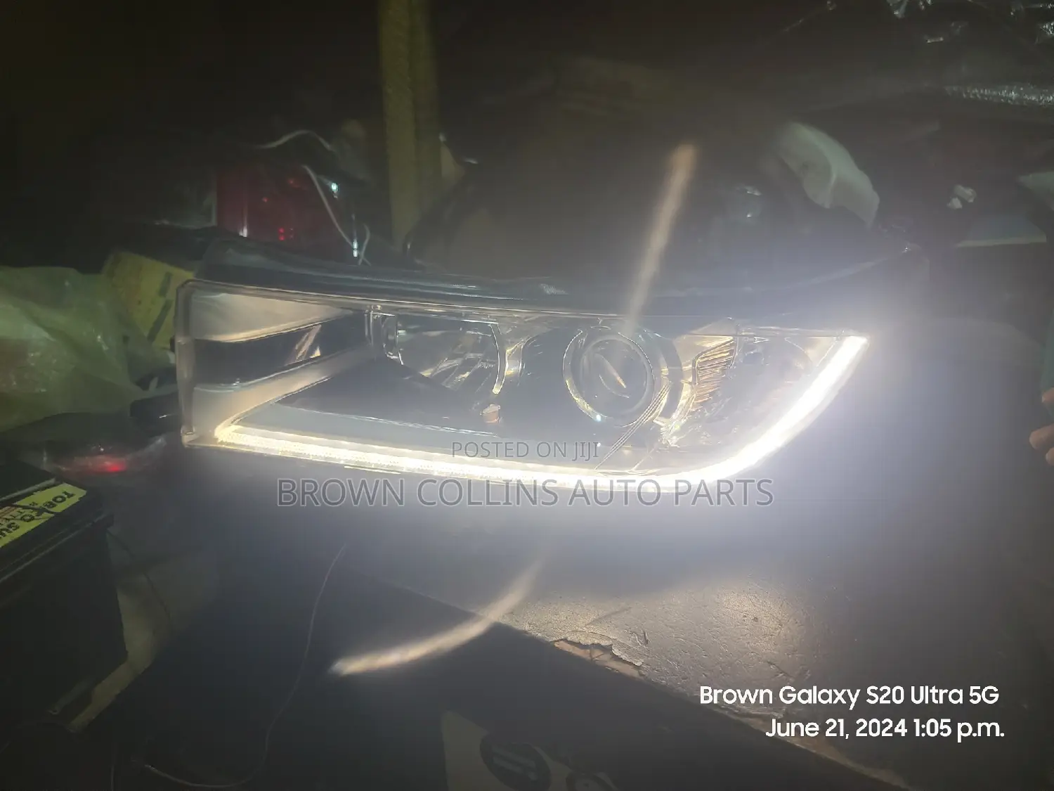Highlander Headlamp 2018 (Left Side)