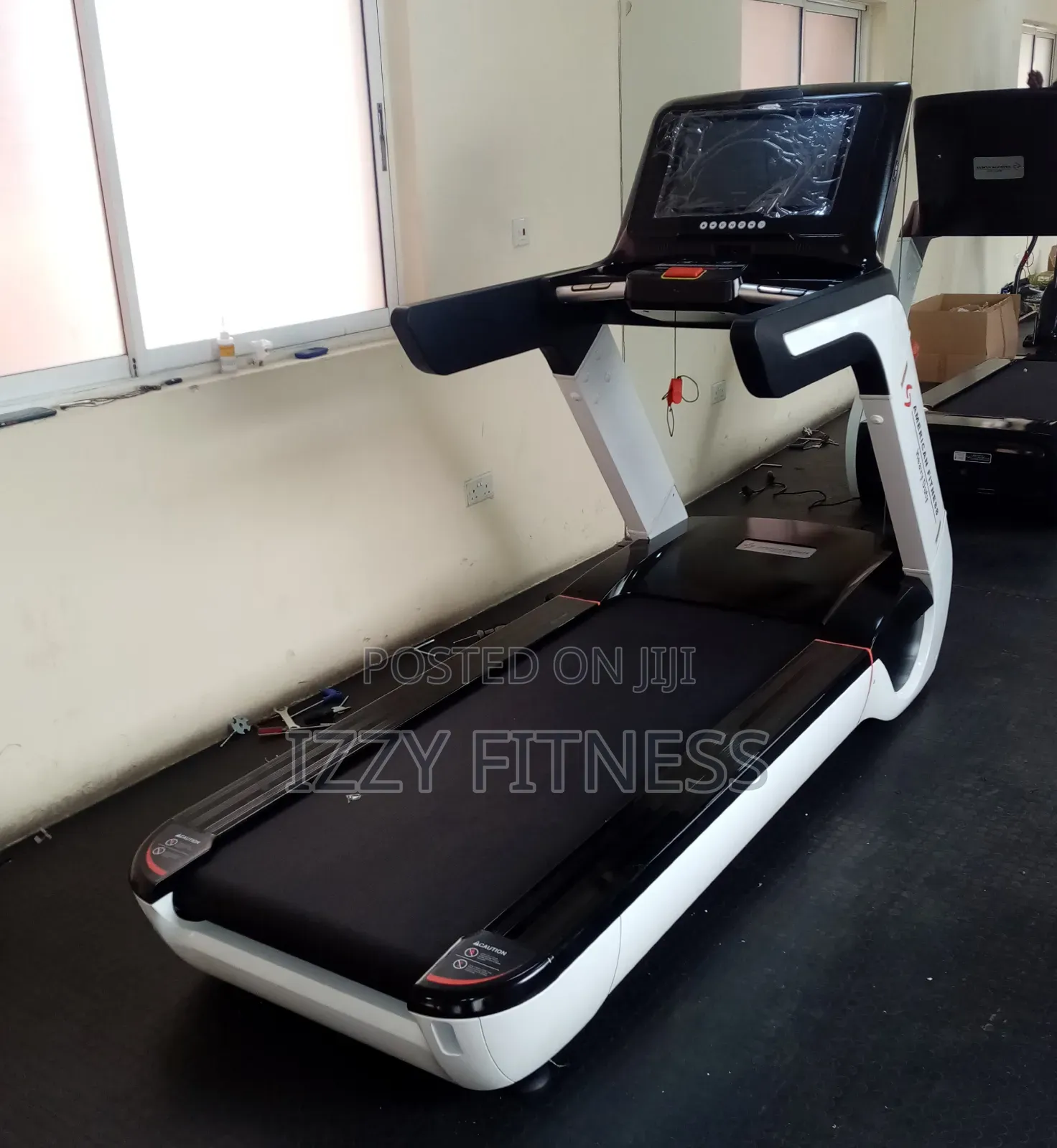 8hp Commercial Heavy Duty Treadmill