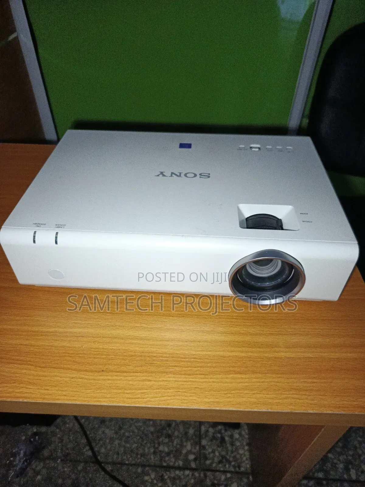 Uk Used Sony Projector. Abuja, Ph, Lekki and Uyo